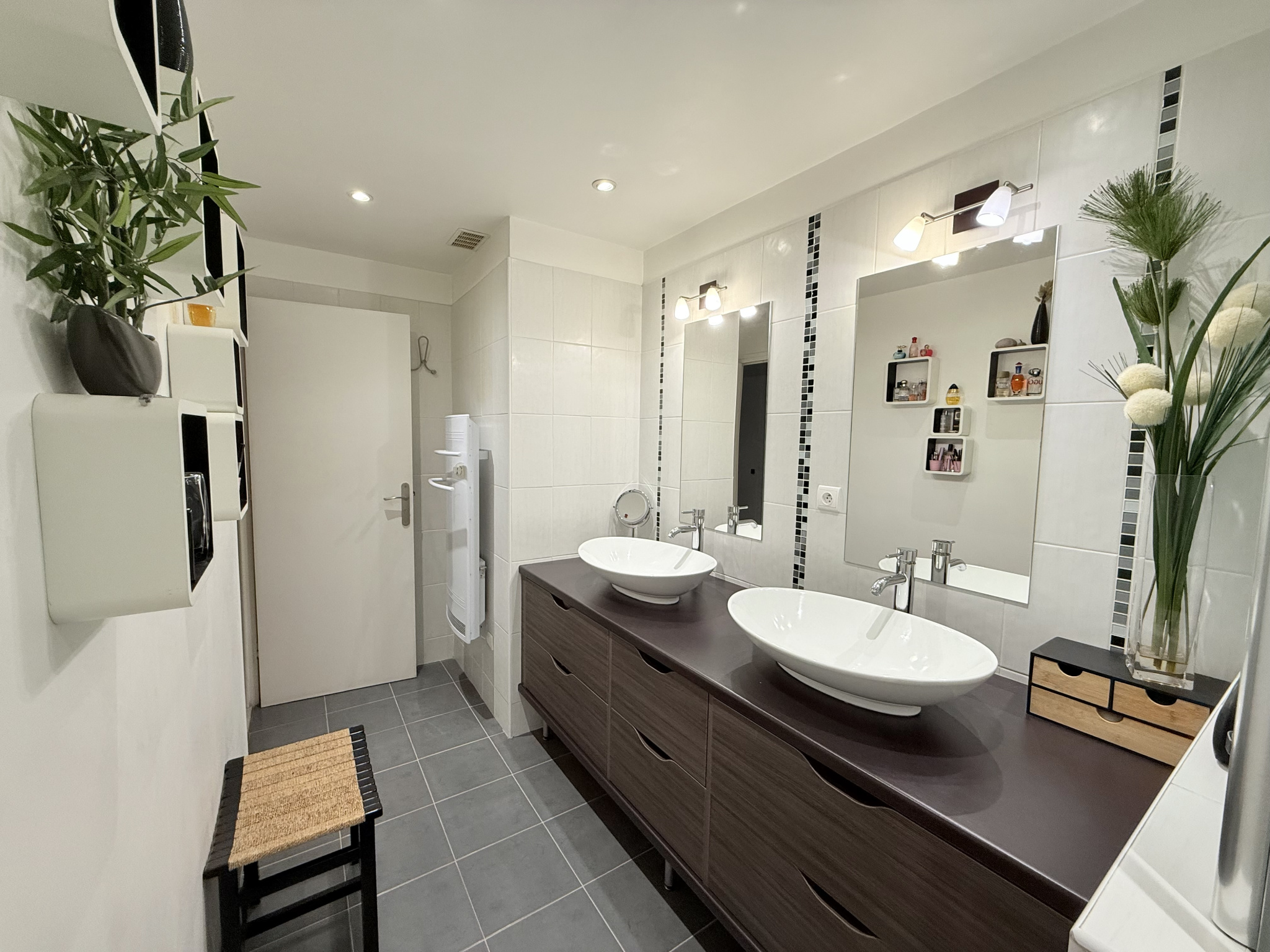 (73) SAINT-JEAN DE MAURIENNE - Sublime T4 - Terrasse, Cave & Garage - Expo Sud. #5