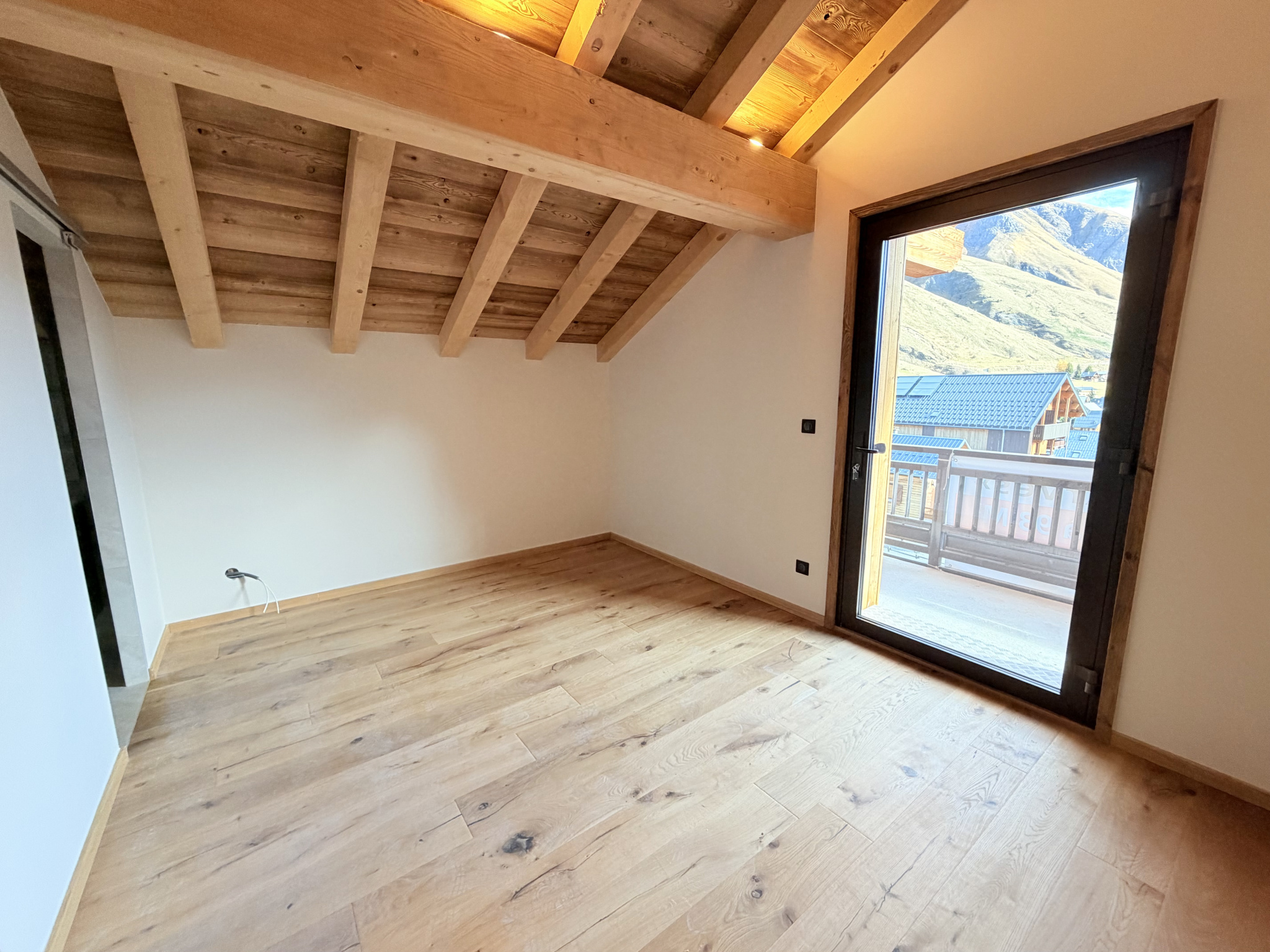 (73) SAINT-SORLIN D'ARVES - Sublime T4 Duplex - Vaste terrasse - Double Garage - Vue & Accès pistes #9