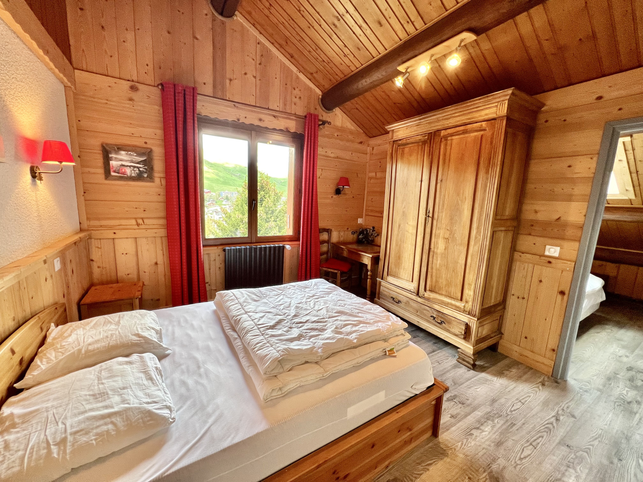 (73) LA TOUSSUIRE - Sublime spacieux chalet - Emplacement privilégié - Vue dégagée #11