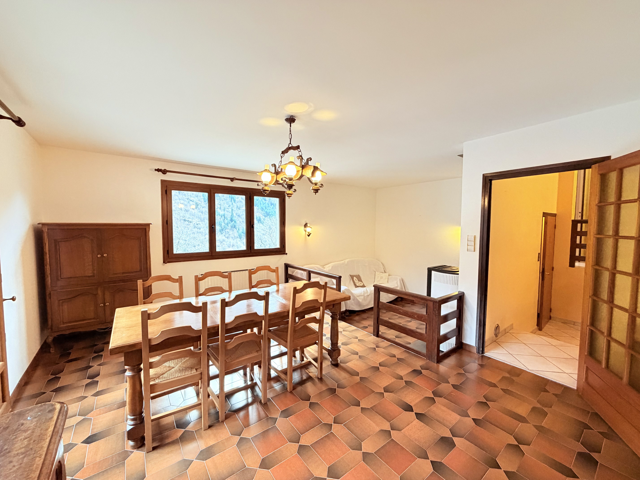 (73) ORELLE - Maison familiale - Accès direct Les Trois Vallées - Garage - Jardin & terrasse #1