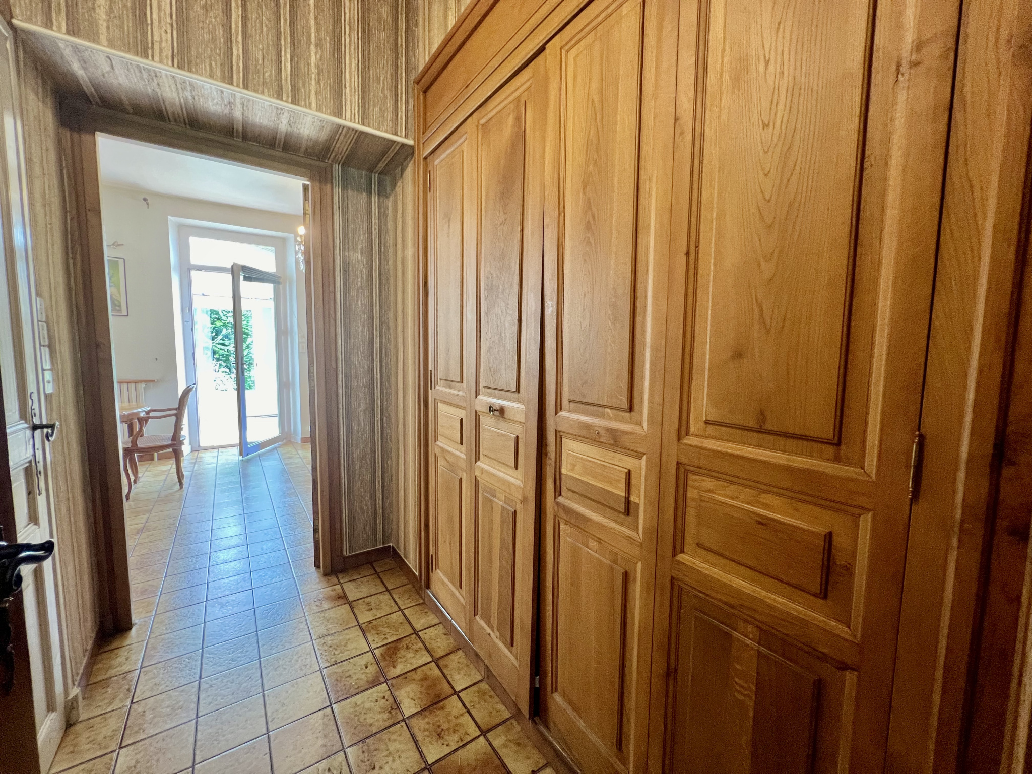 (73) La Chambre - TRÈS BELLE MAISON AVEC POTENTIEL #26