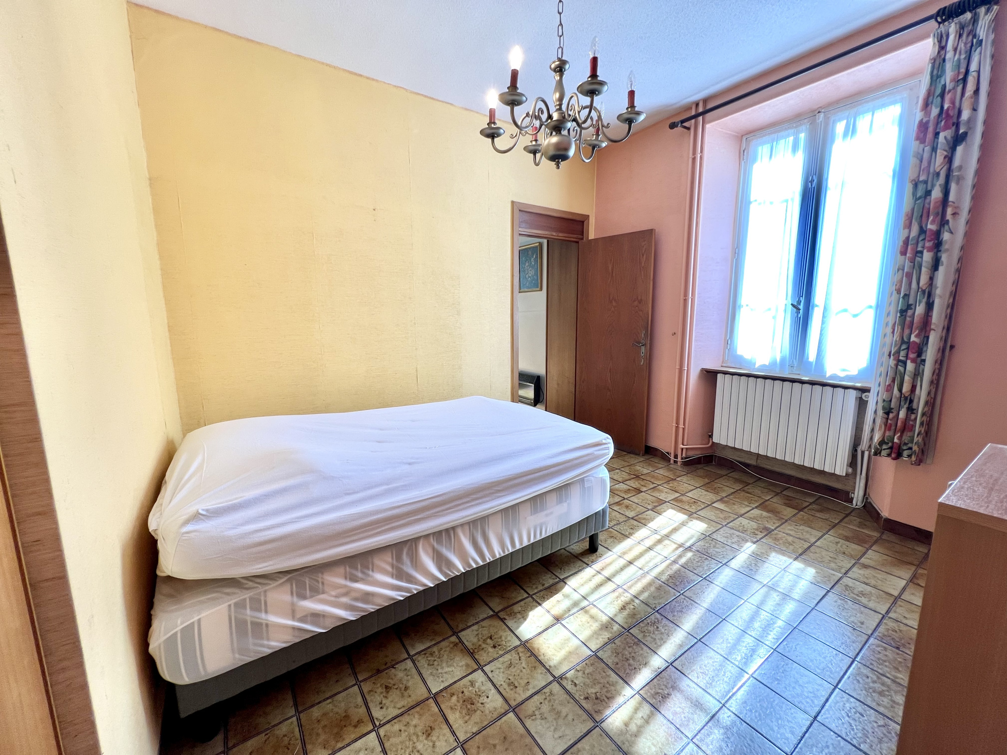 (73) La Chambre - TRÈS BELLE MAISON AVEC POTENTIEL #18
