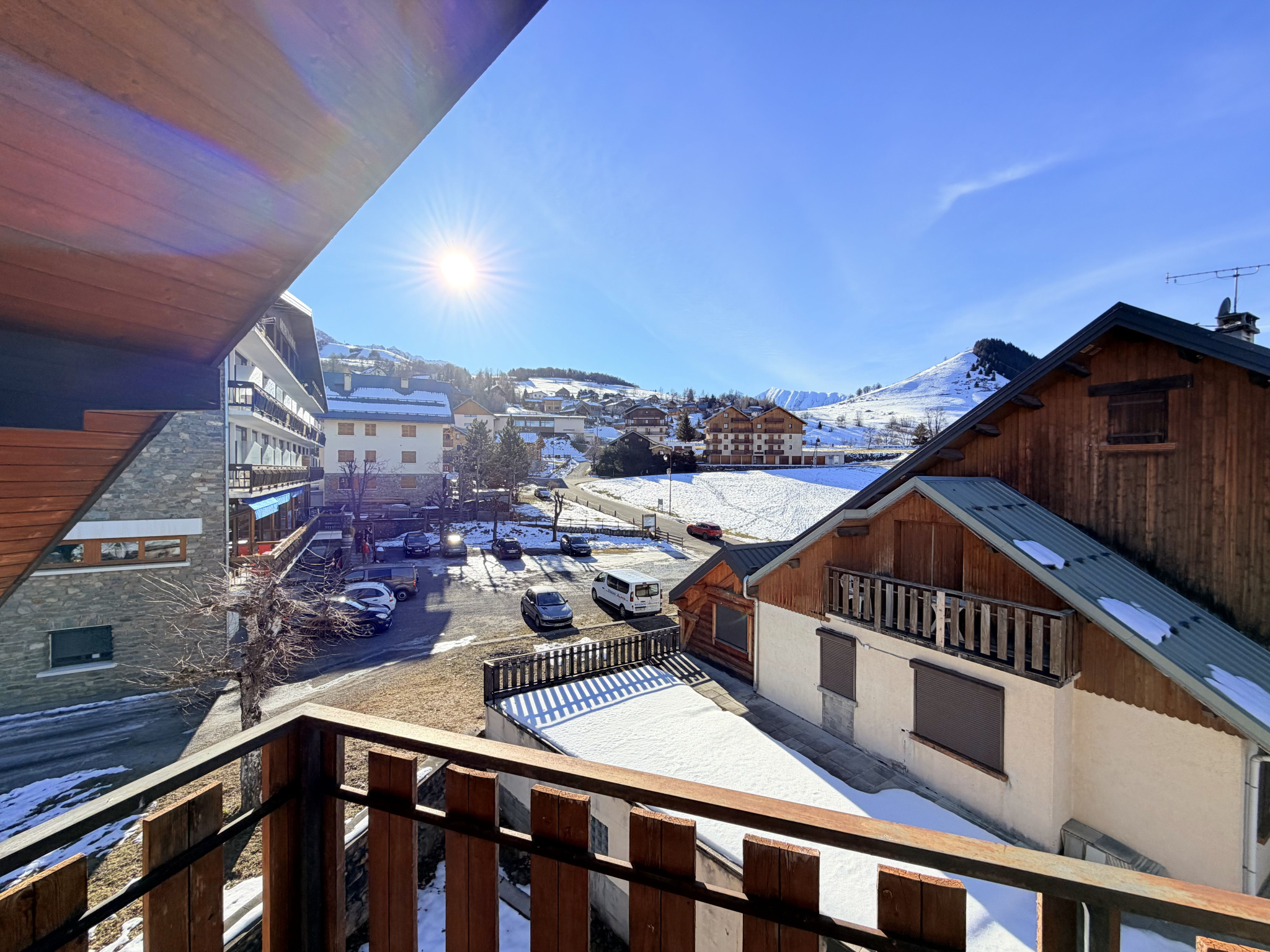 (73) ALBIEZ-MONTROND - Studio 25,30m2 - 3ème étage - Balcon - Exposition Sud-Ouest #2