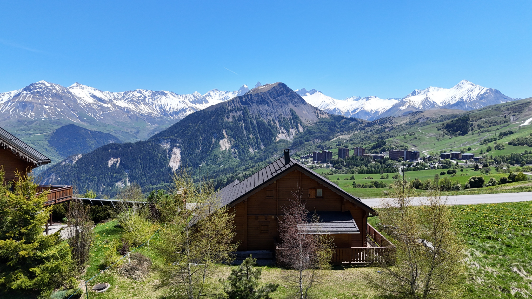(73) LA TOUSSUIRE - Rare opportunité sur le secteur - Chalet cocooning avec vue panoramique #4