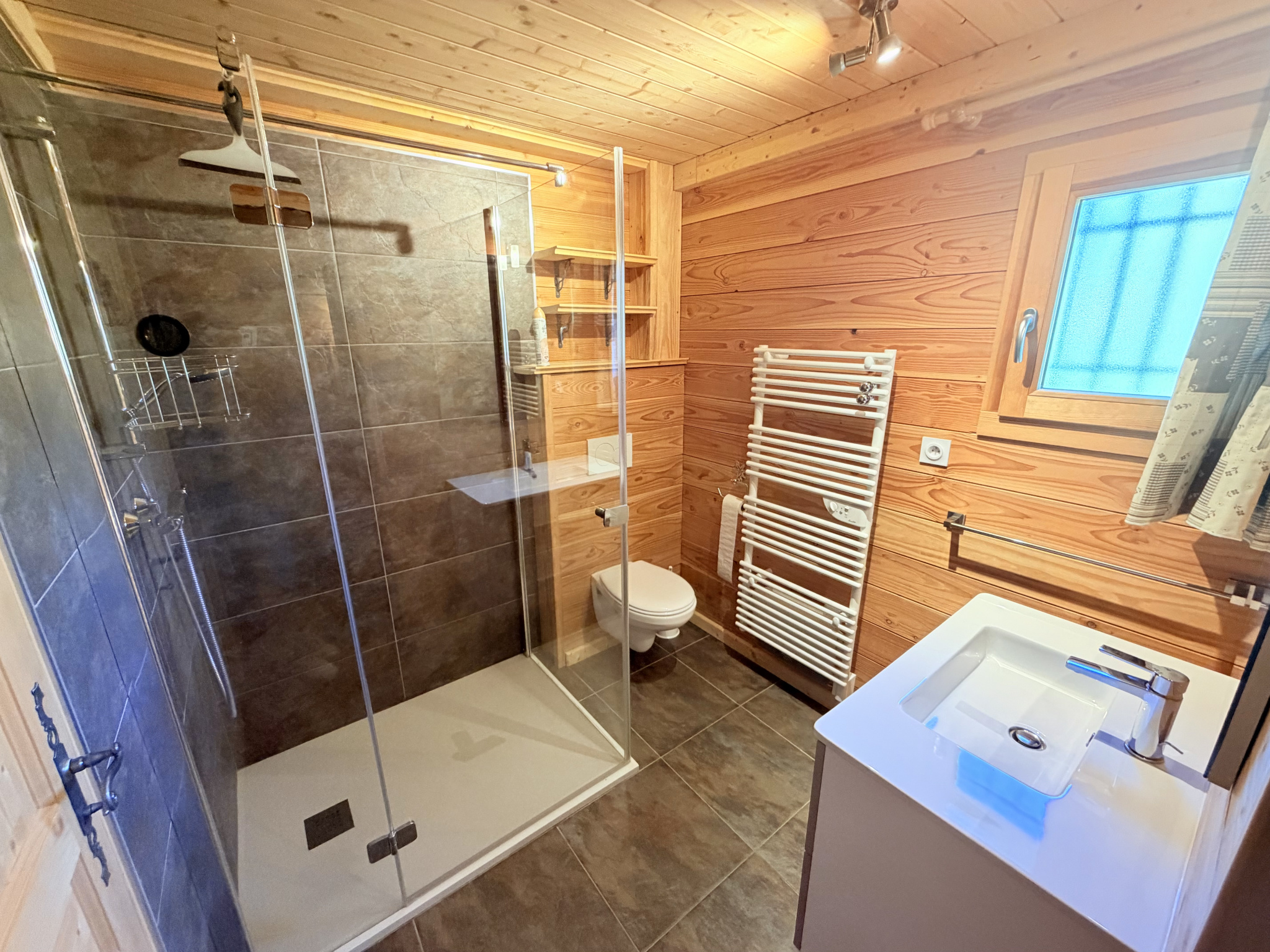 (73) LA TOUSSUIRE - Rare opportunité sur le secteur - Chalet cocooning avec vue panoramique #11