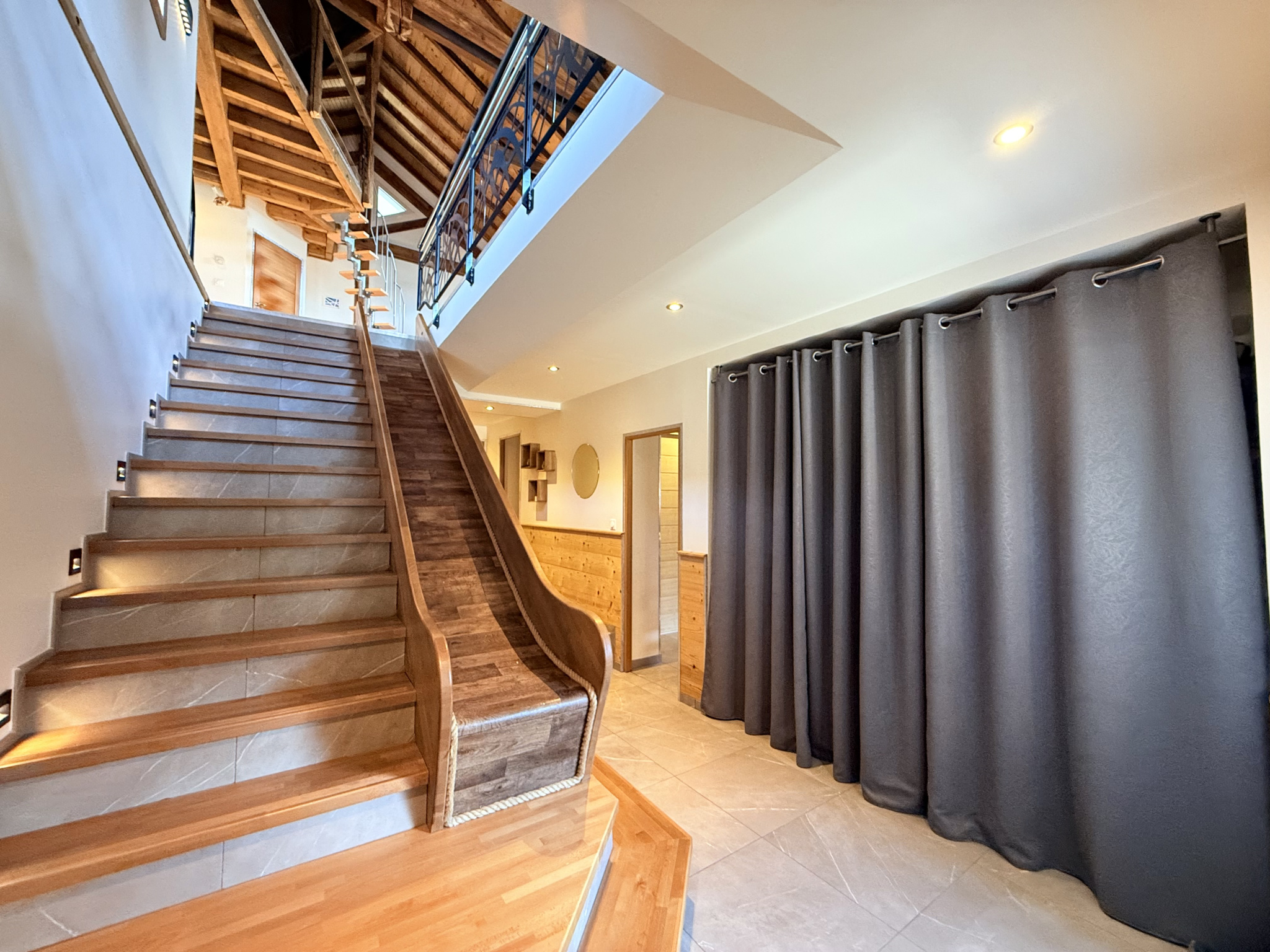 (73) SAINT-JULIEN-MONT-DENIS - Maison d’exception - Jardin & Terrasse  - Prestations uniques #8