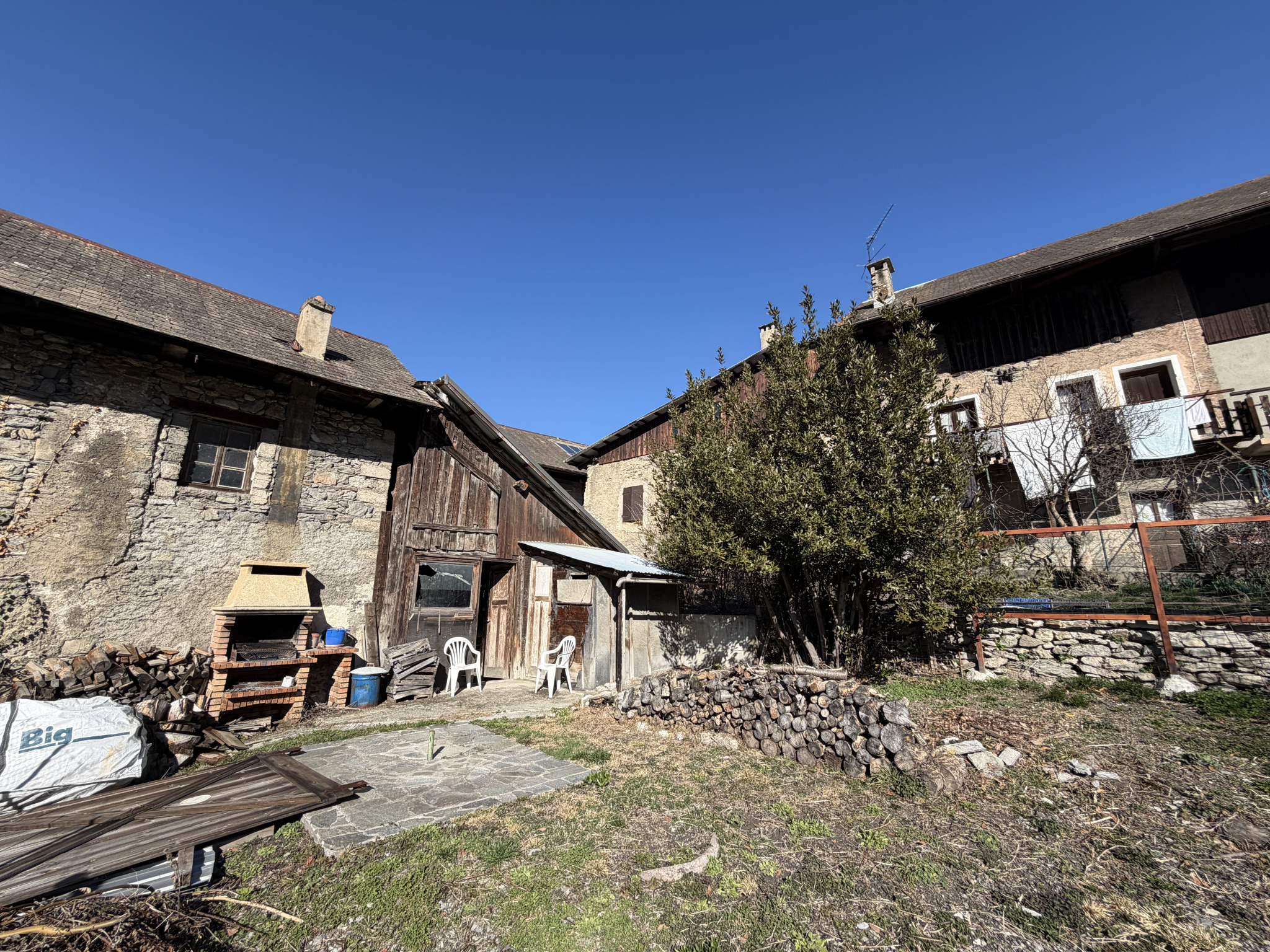 À VENDRE   MONTVERNIER (73) ENSEMBLE IMMOBILIER   ENVIRONNEMENT PRIVILÉGIÉ   VUE DÉGAGÉE #38