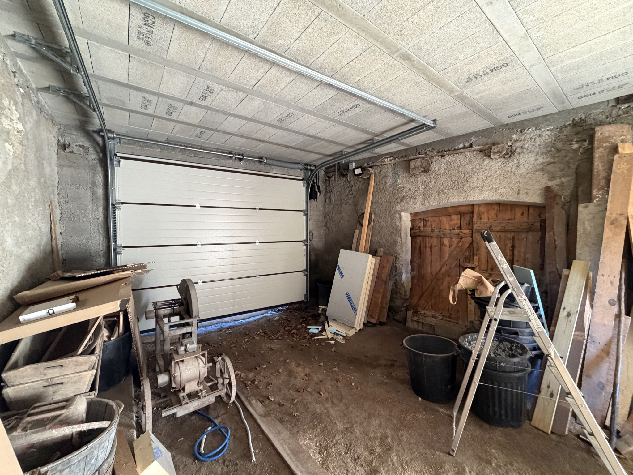 À VENDRE   MONTVERNIER (73) ENSEMBLE IMMOBILIER   ENVIRONNEMENT PRIVILÉGIÉ   VUE DÉGAGÉE #28