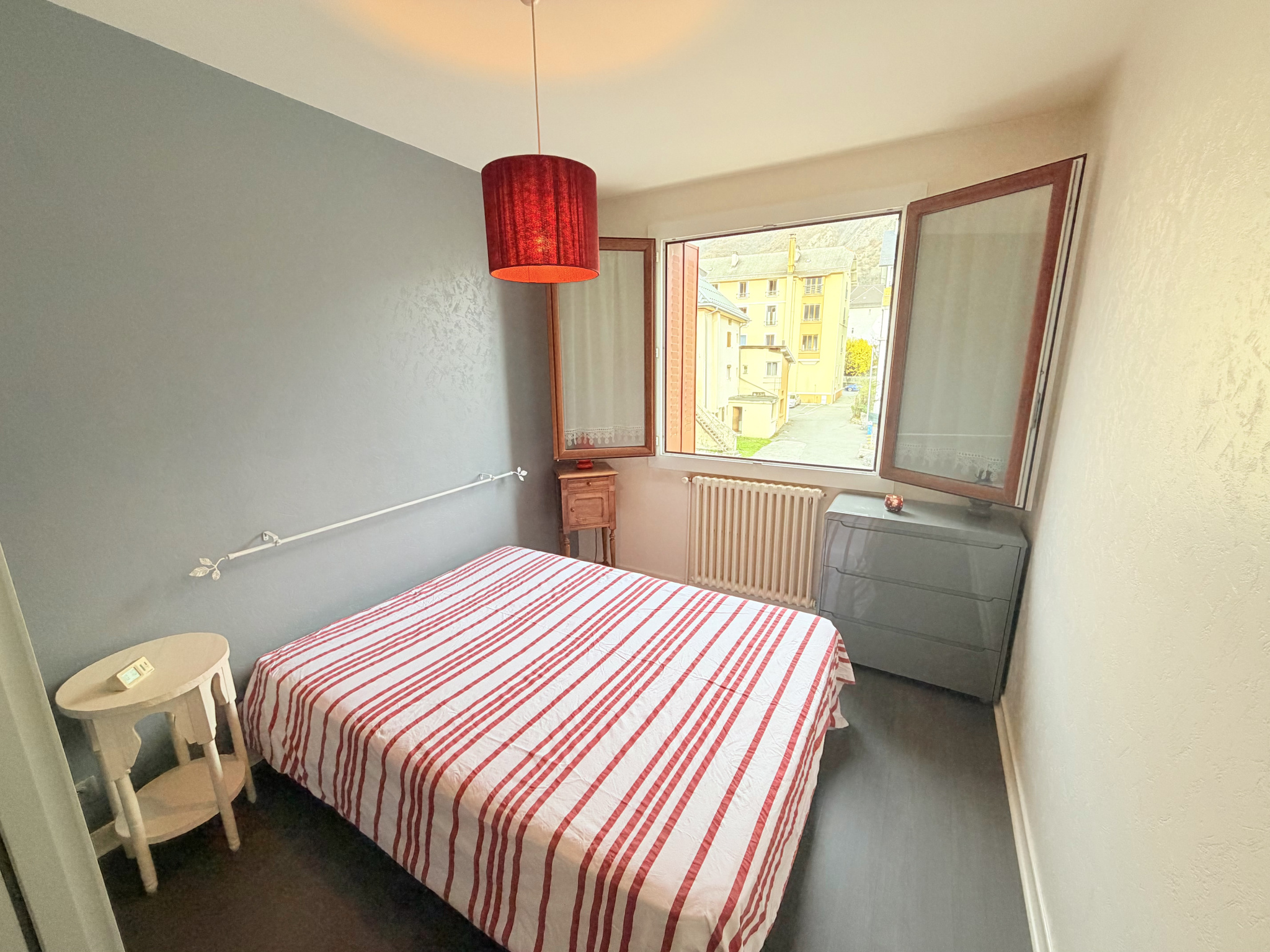 (73) SAINT-JEAN-DE-MAURIENNE - Charmant appartement - Centre-ville - Possibilité T3 - Places de parking & cave #9