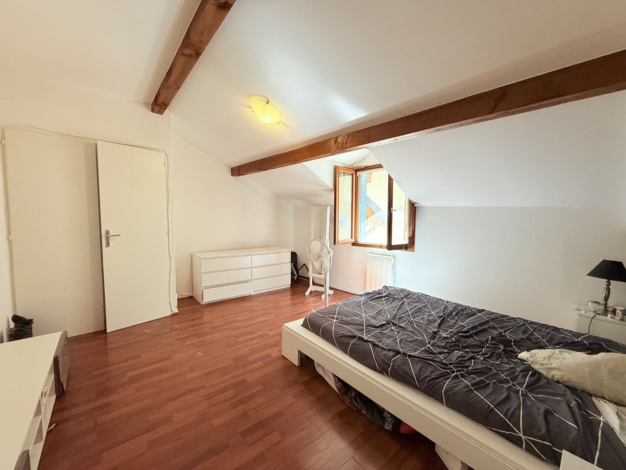 (73) SAINT-JEAN-DE-MAURIENNE   Appartement T3 avec possibilité T4  Emplacement exceptionnel #6