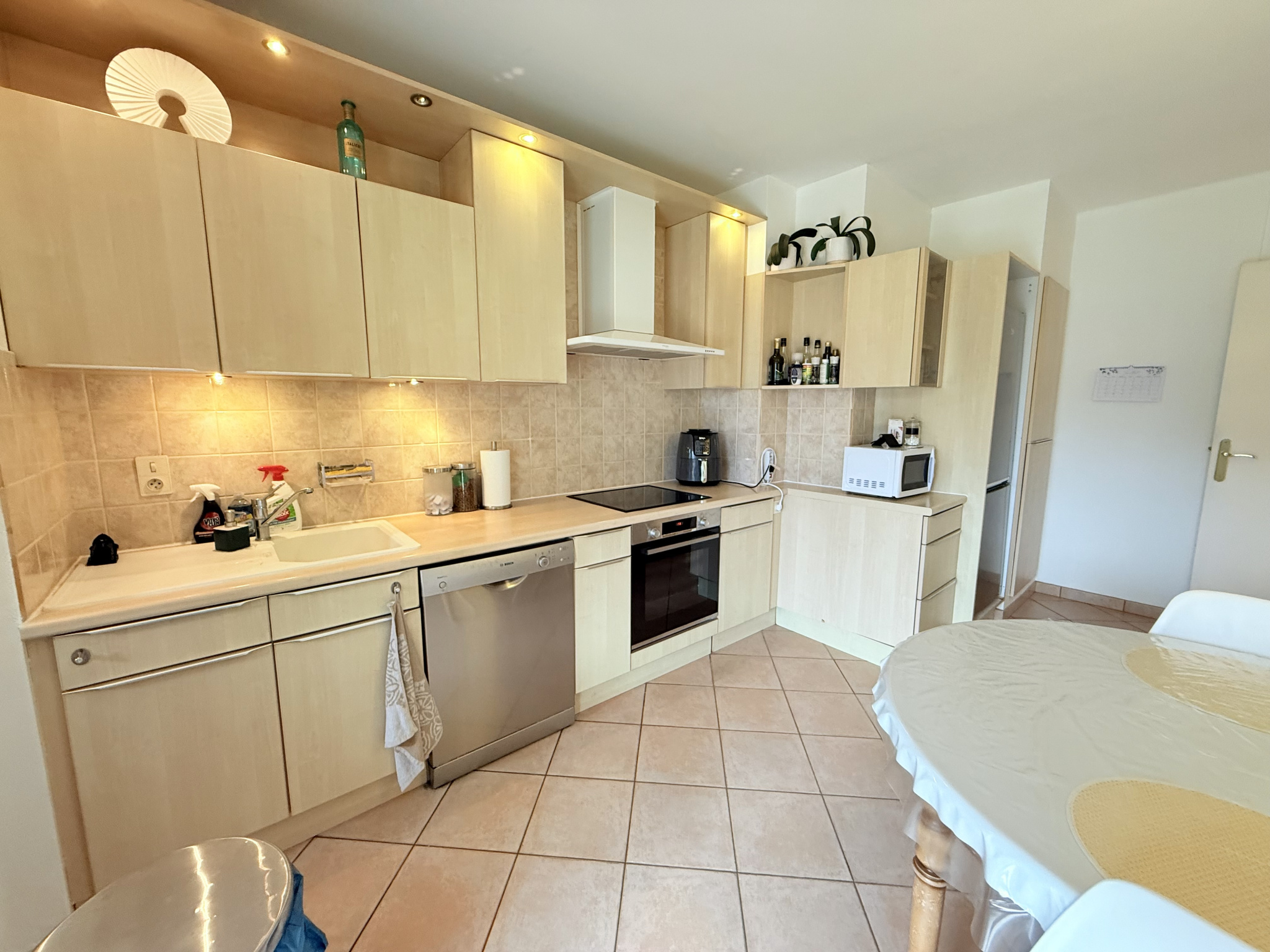 (73) SAINT-JEAN DE MAURIENNE - Sublime appartement - T4 - Traversant - Vue panoramique #9