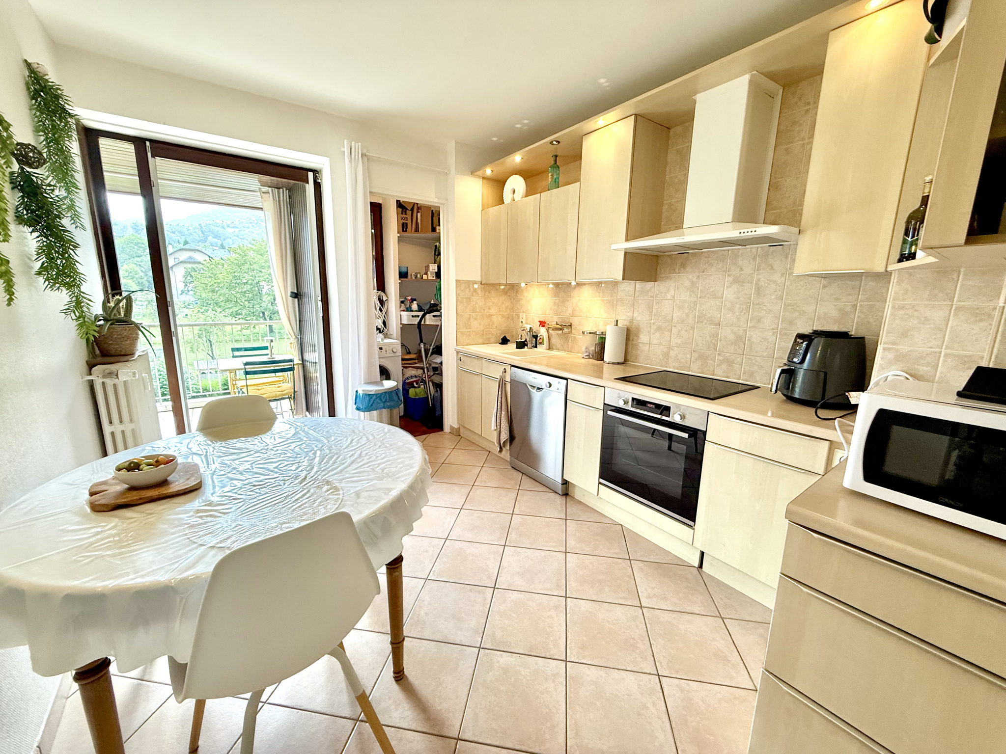 (73) SAINT-JEAN DE MAURIENNE - Sublime appartement - T4 - Traversant - Vue panoramique #2