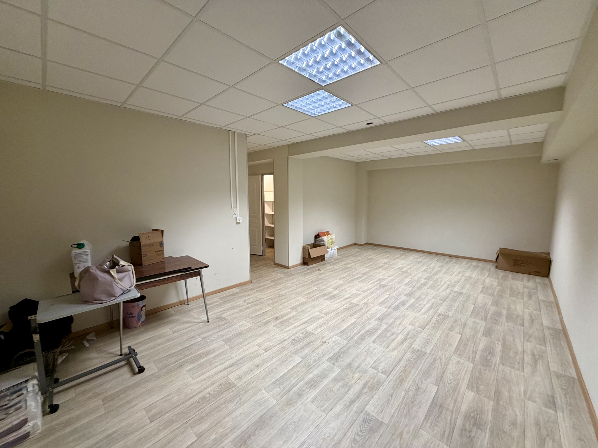 (73) SAINT-JEAN-DE-MAURIENNE - LOCAL PROFESSIONNEL 80m2  - CENTRE-VILLE #5