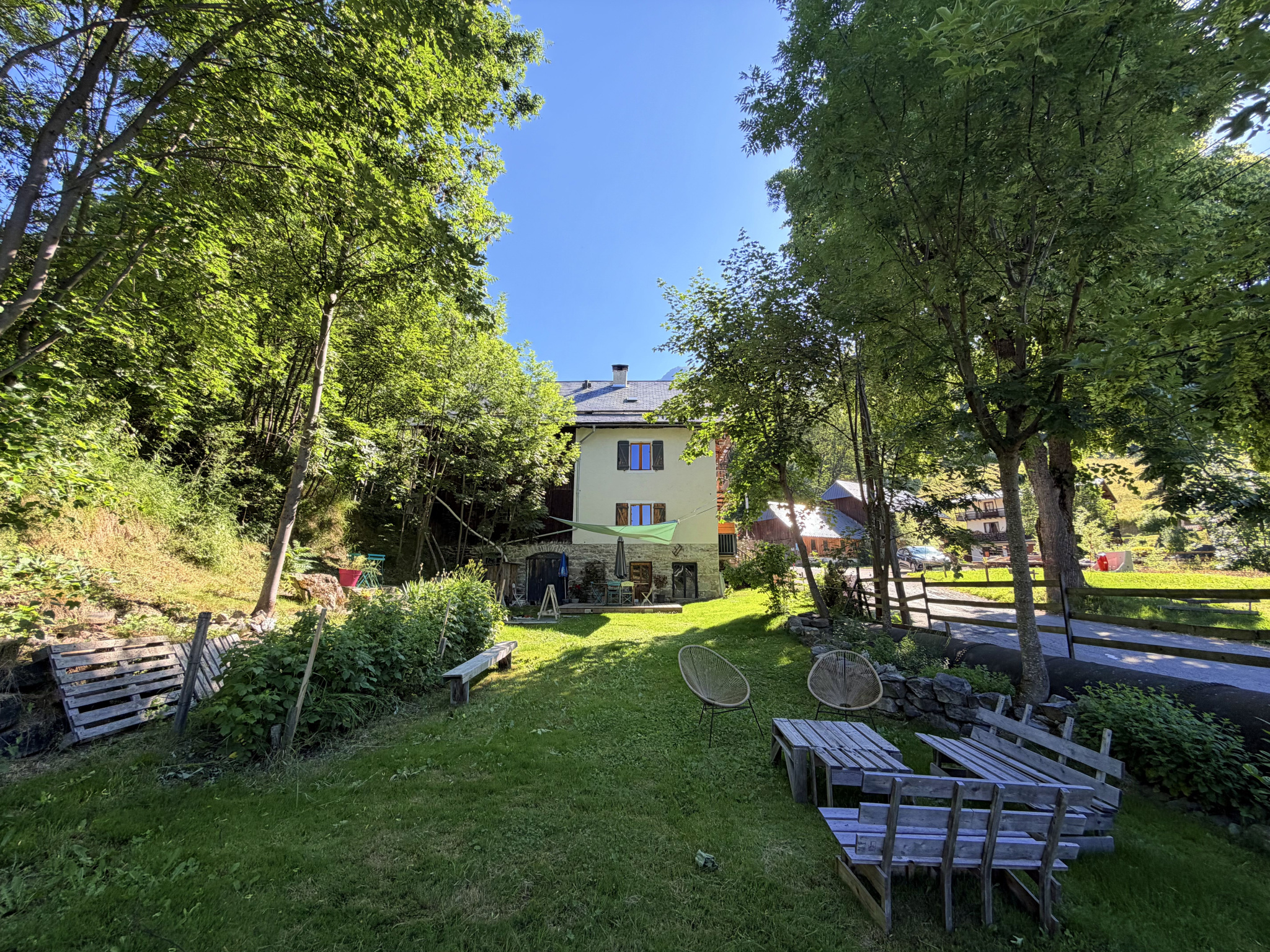 À VENDRE   EXCLUSIVITÉ SAINT-FRANÇOIS-LONGCHAMP   (MONTAIMONT)  ANCIEN CORPS DE FERME RÉNOVÉ   110 m2 HABITABL #3