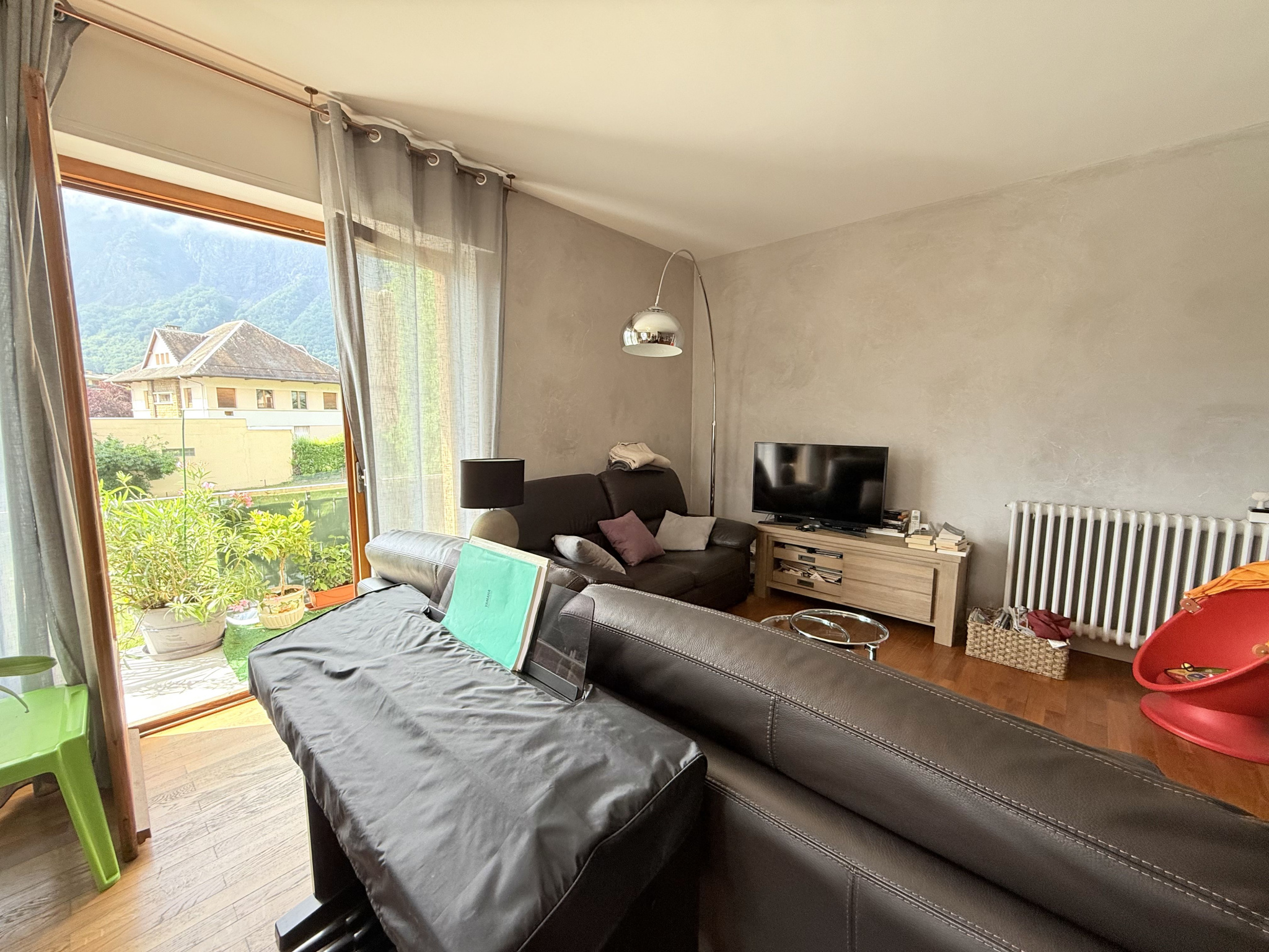 (73) SAINT-JEAN-DE-MAURIENNE - Appartement vendu loué - Emplacement privilégié #4