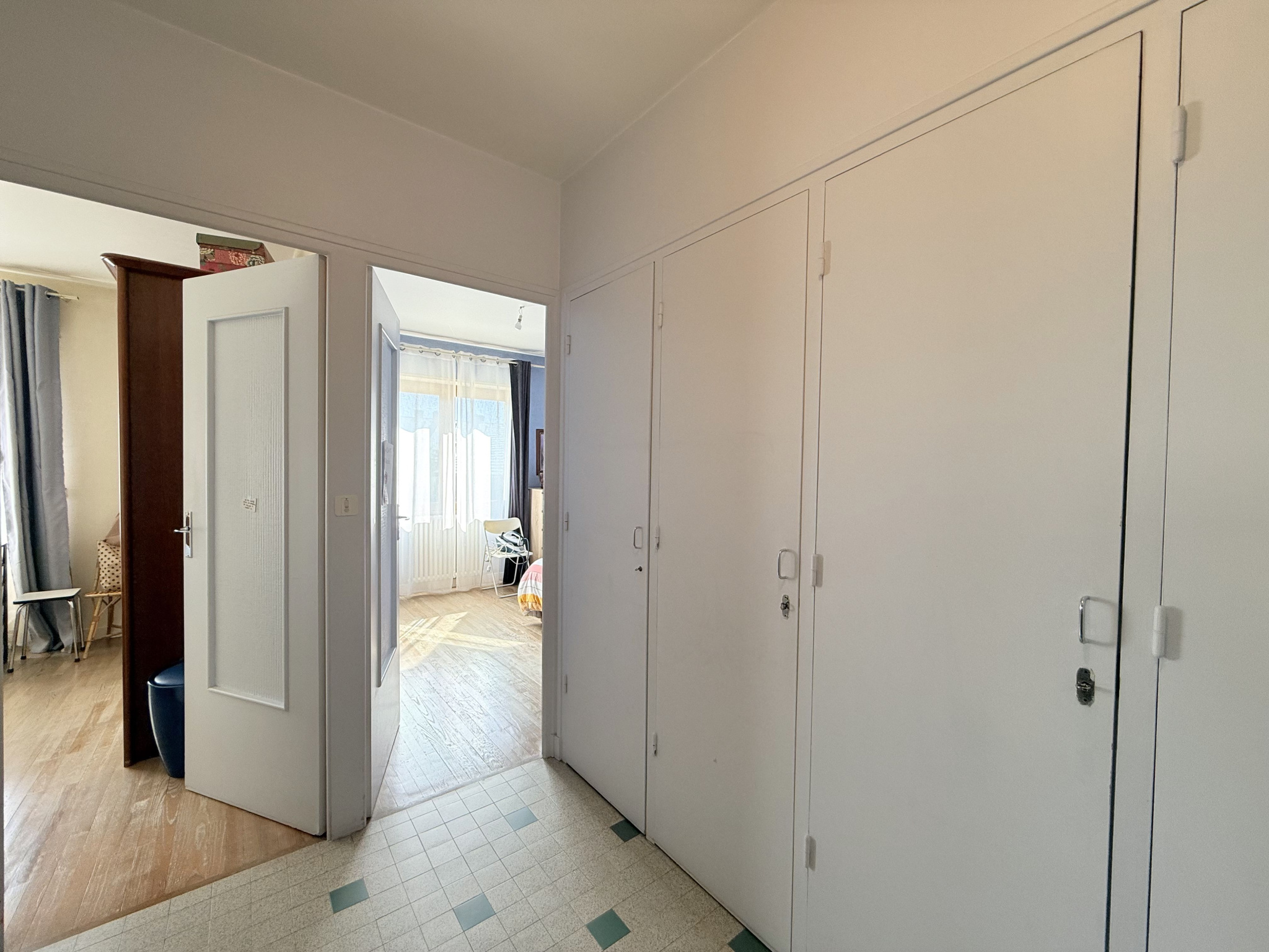 (73) SAINT-JEAN-DE-MAURIENNE - Appartement vendu loué - Emplacement privilégié #16