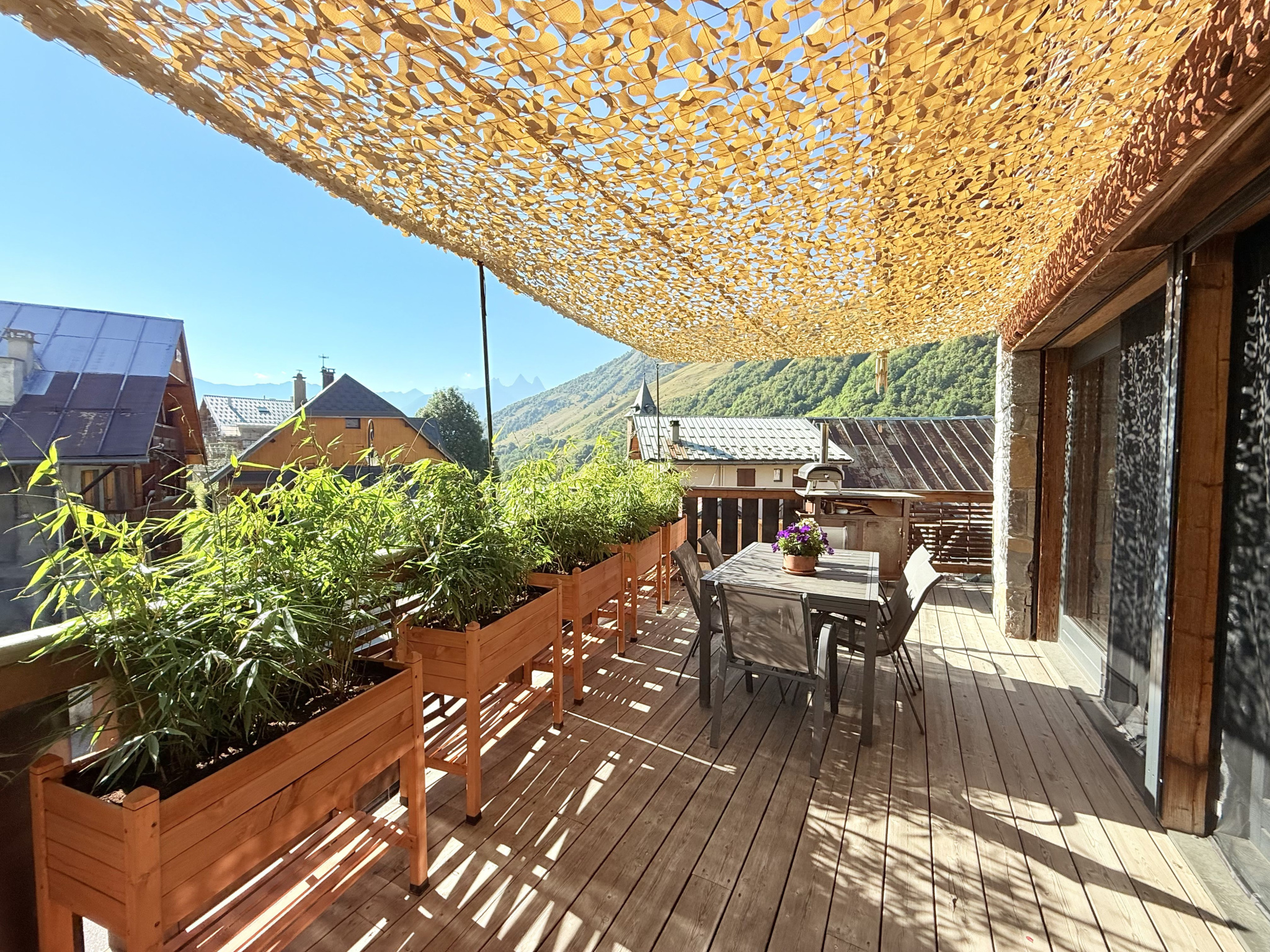 (73) SAINT-SORLIN D'ARVES - Chalet d'exception - Vue Aiguilles - Garage #2