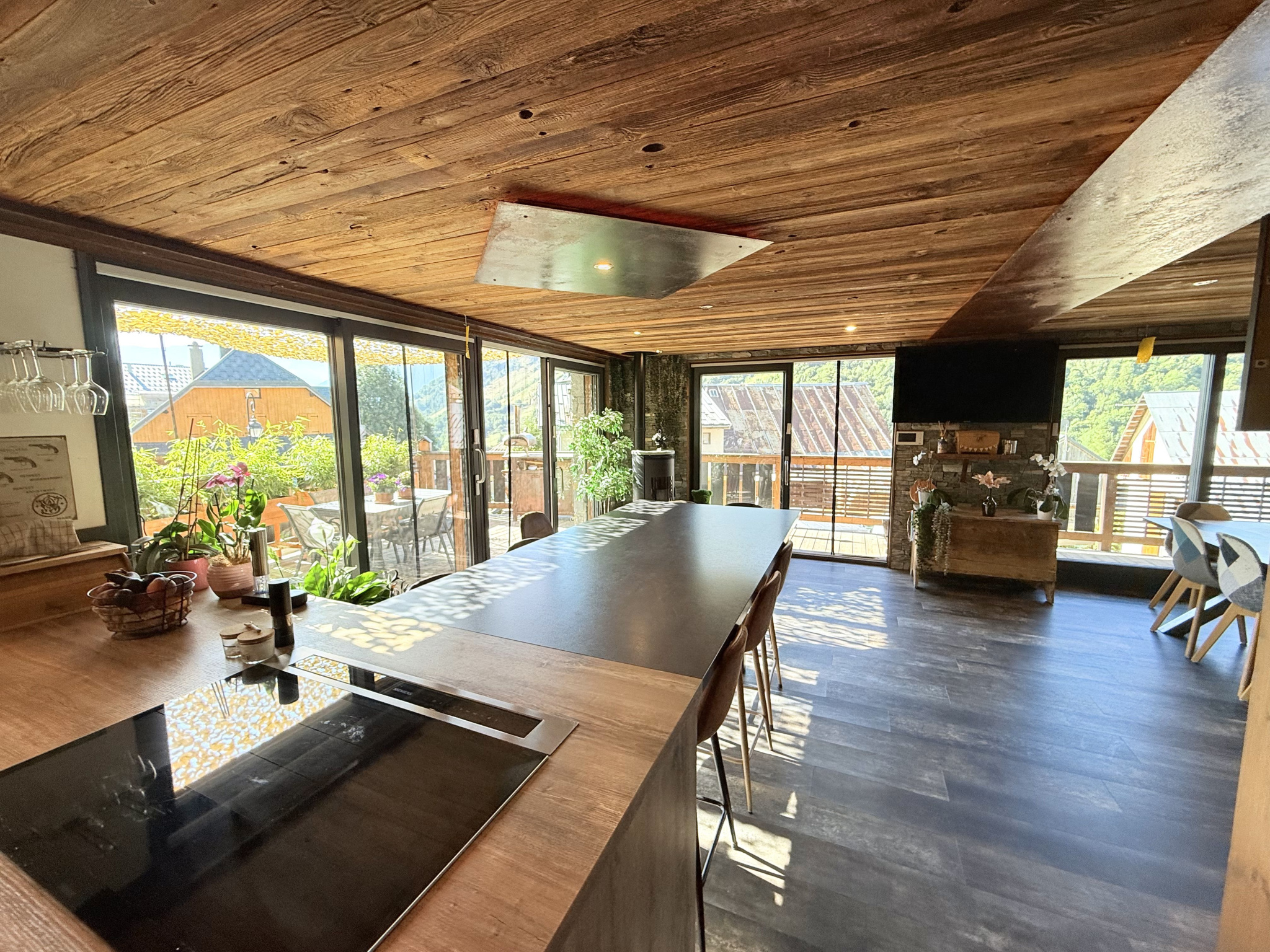 (73) SAINT-SORLIN D'ARVES - Chalet d'exception - Vue Aiguilles - Garage #26