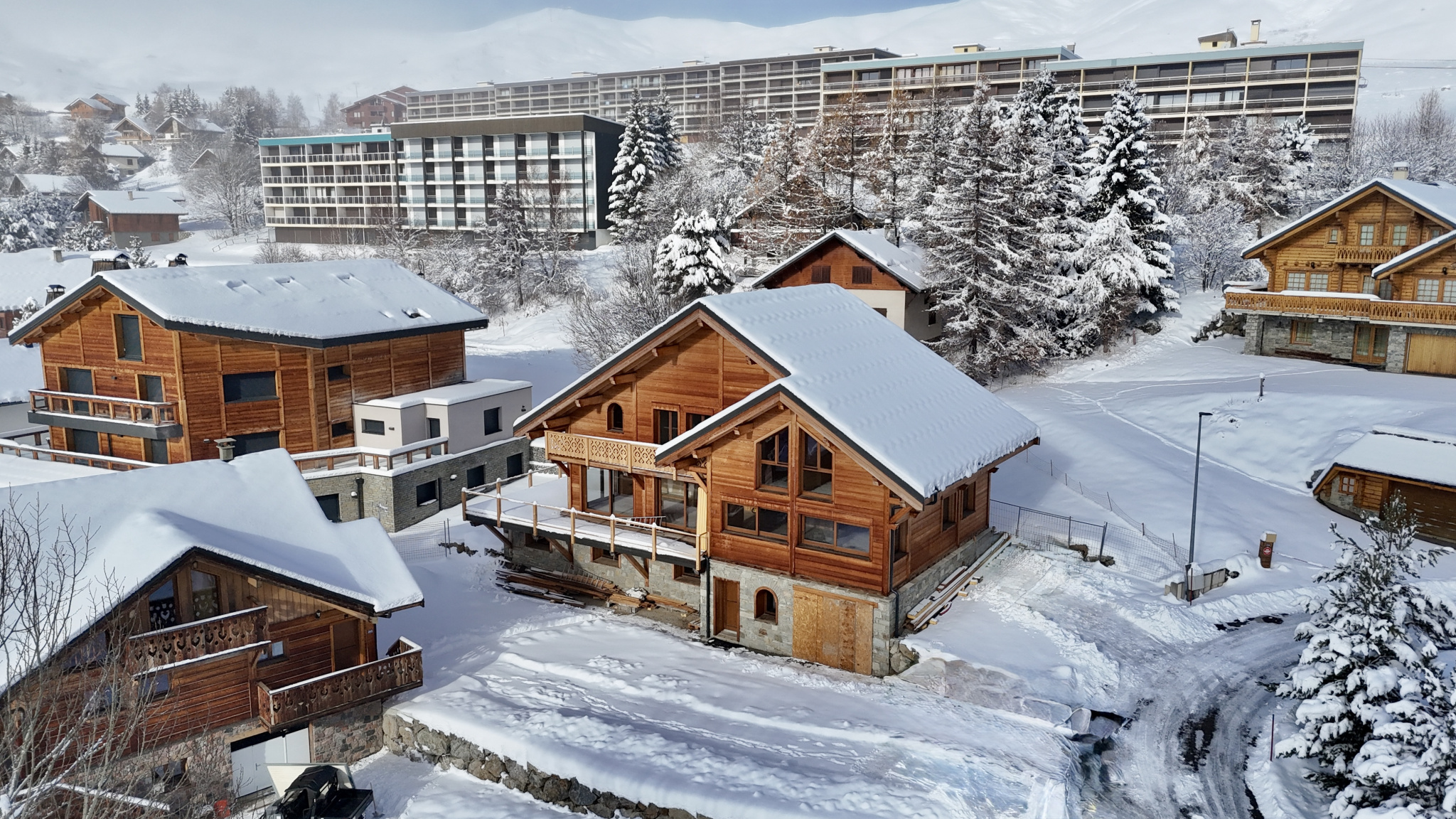 (73) LA TOUSSUIRE - CHALET UNIQUE -  Vue panoramique - Piscine intérieure - 7 suites parentales - Séjour 90m2 #7