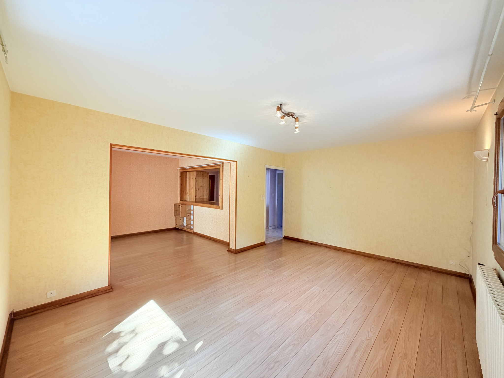 (73) VILLARGONDRAN - Jolie maison avec beaux extérieurs - 5 chambres - Garage & Atelier - Véranda - Rare à la #5