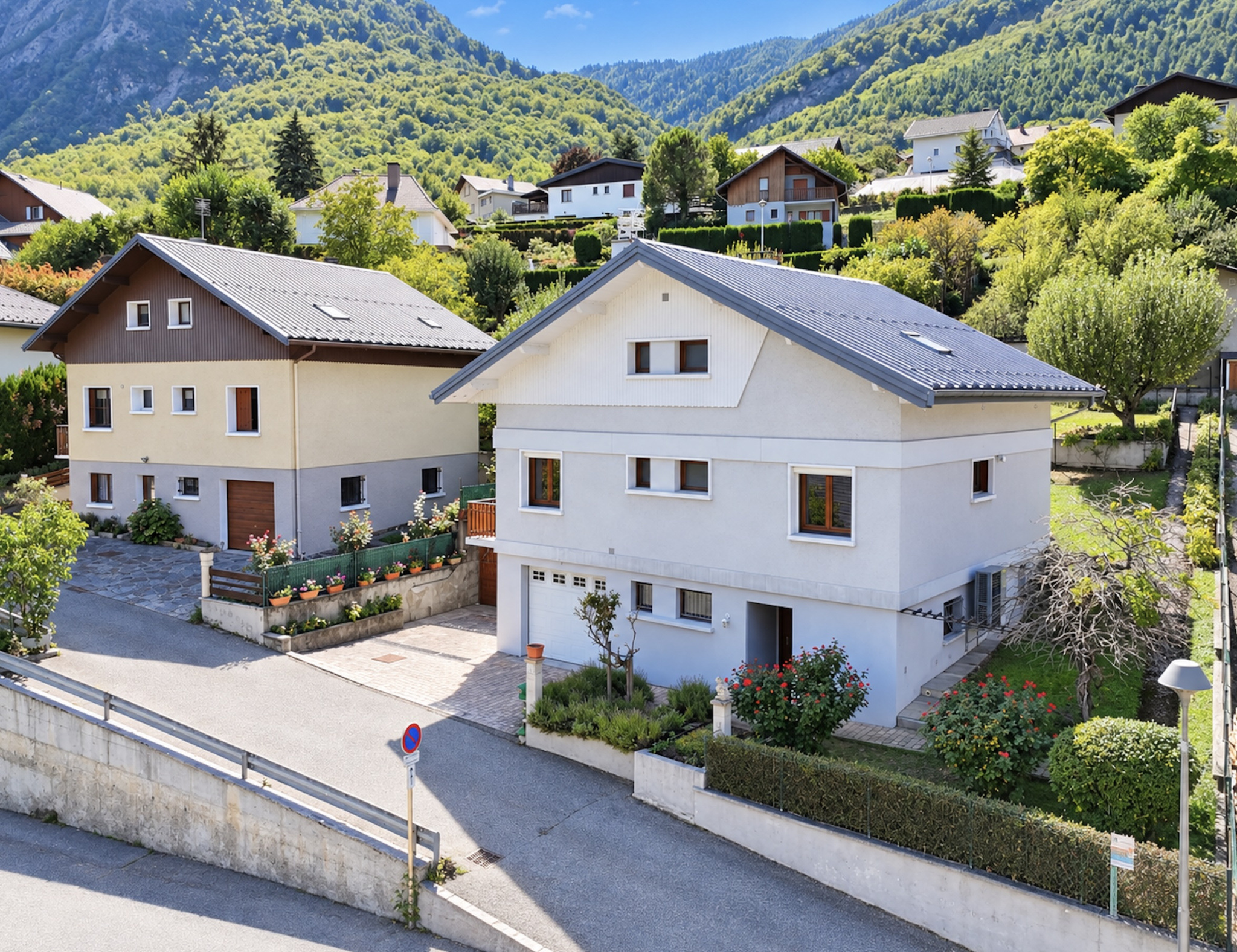 (73) VILLARGONDRAN - Jolie maison avec beaux extérieurs - 5 chambres - Garage & Atelier - Véranda - Rare à la #10