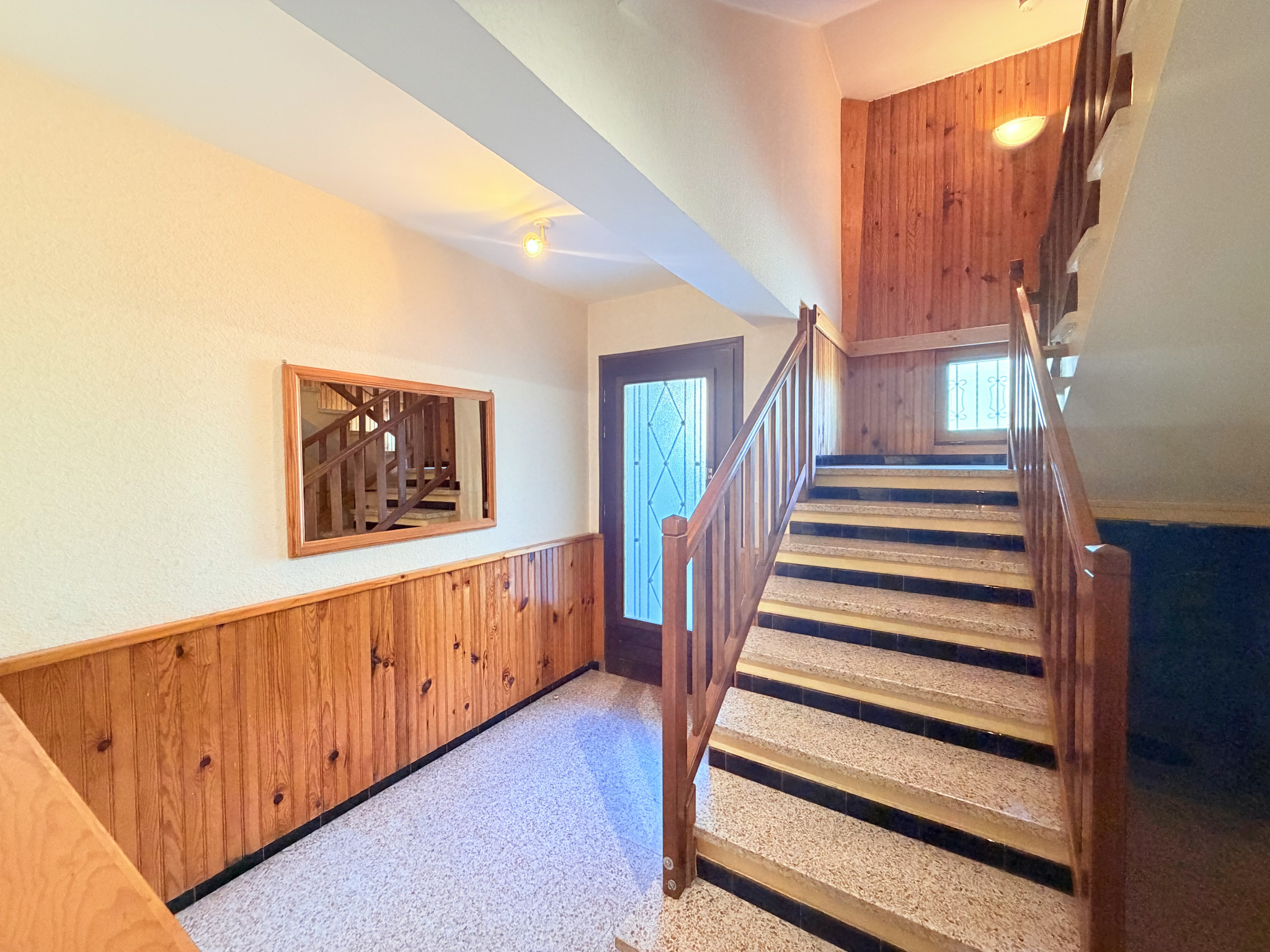 (73) VILLARGONDRAN - Jolie maison avec beaux extérieurs - 5 chambres - Garage & Atelier - Véranda - Rare à la #23