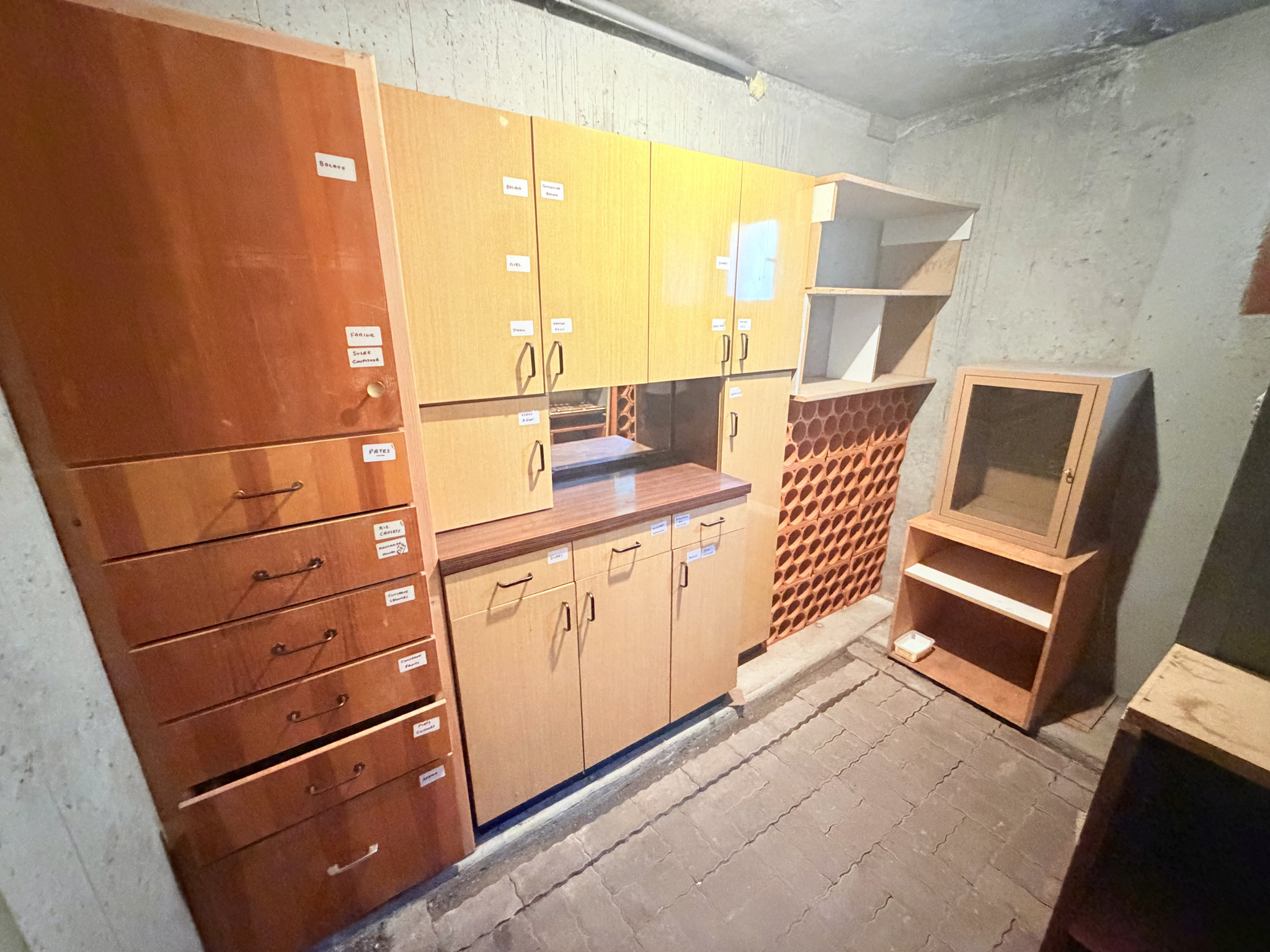 (73) VILLARGONDRAN - Jolie maison avec beaux extérieurs - 5 chambres - Garage & Atelier - Véranda - Rare à la #31