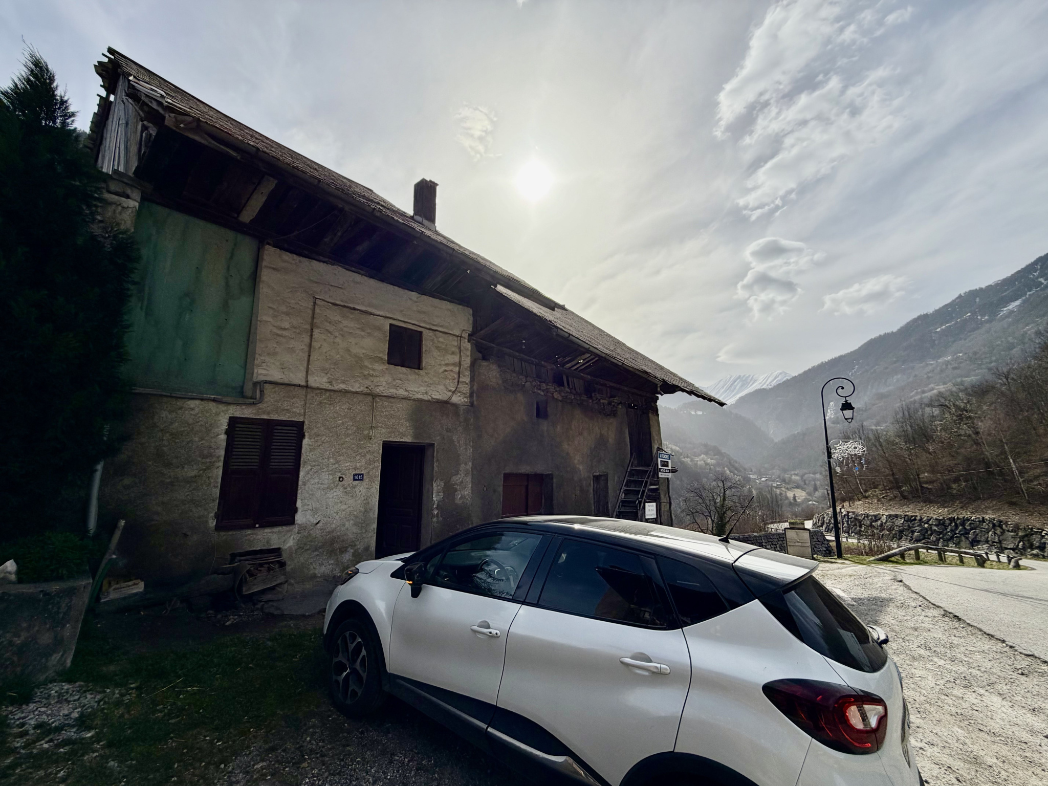 (73) À VENDRE - FONTCOUVERTE-LA-TOUSSUIRE PROJET RÉNOVATION & FORT POTENTIEL #4