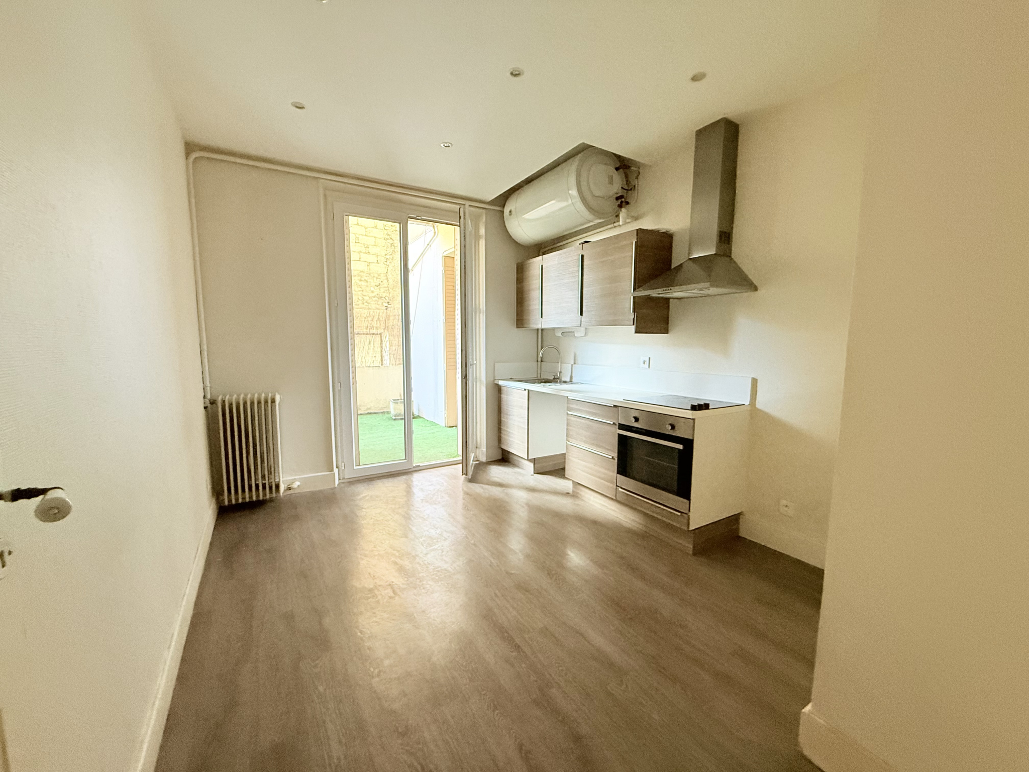 (73) SAINT JEAN DE MAURIENNE - HYPER CENTRE -Rare appartement T2 - Possibilité T3 - Terrasse #7