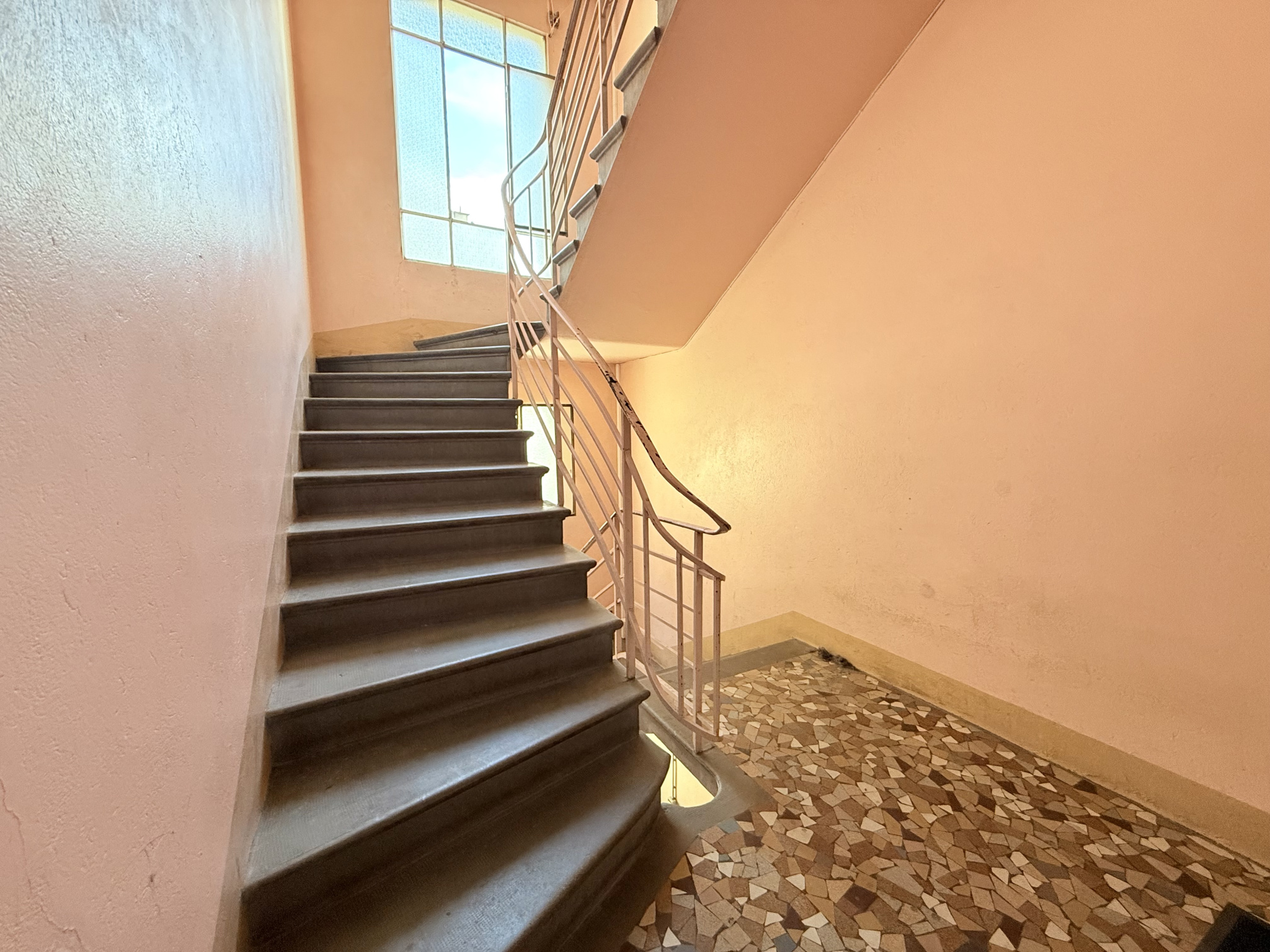 (73) SAINT JEAN DE MAURIENNE - HYPER CENTRE -Rare appartement T2 - Possibilité T3 - Terrasse #19