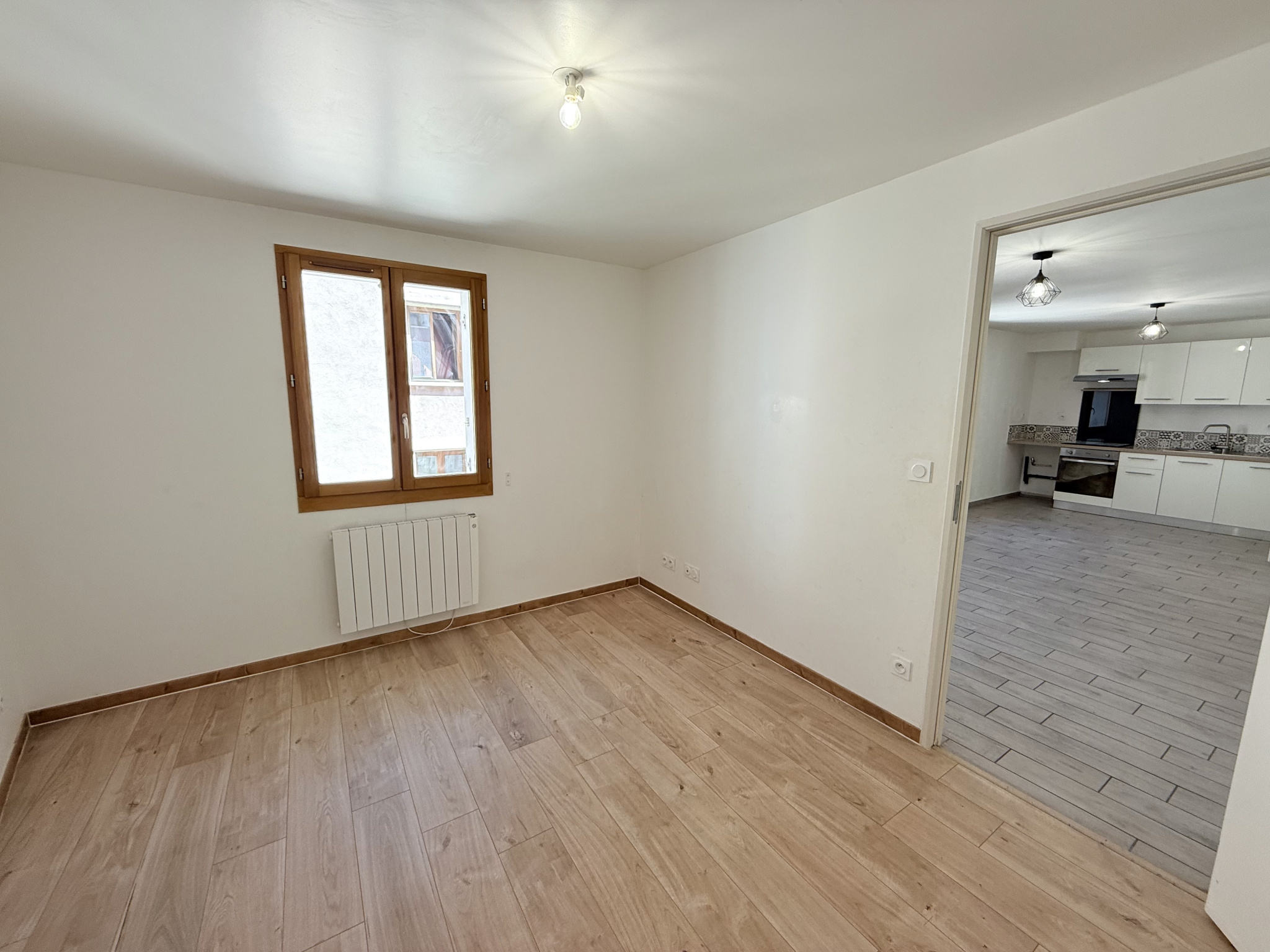 (73) SAINT-JEAN-DE-MAURIENNE - Appartement rénové hyper centre - Idéal investissement #8