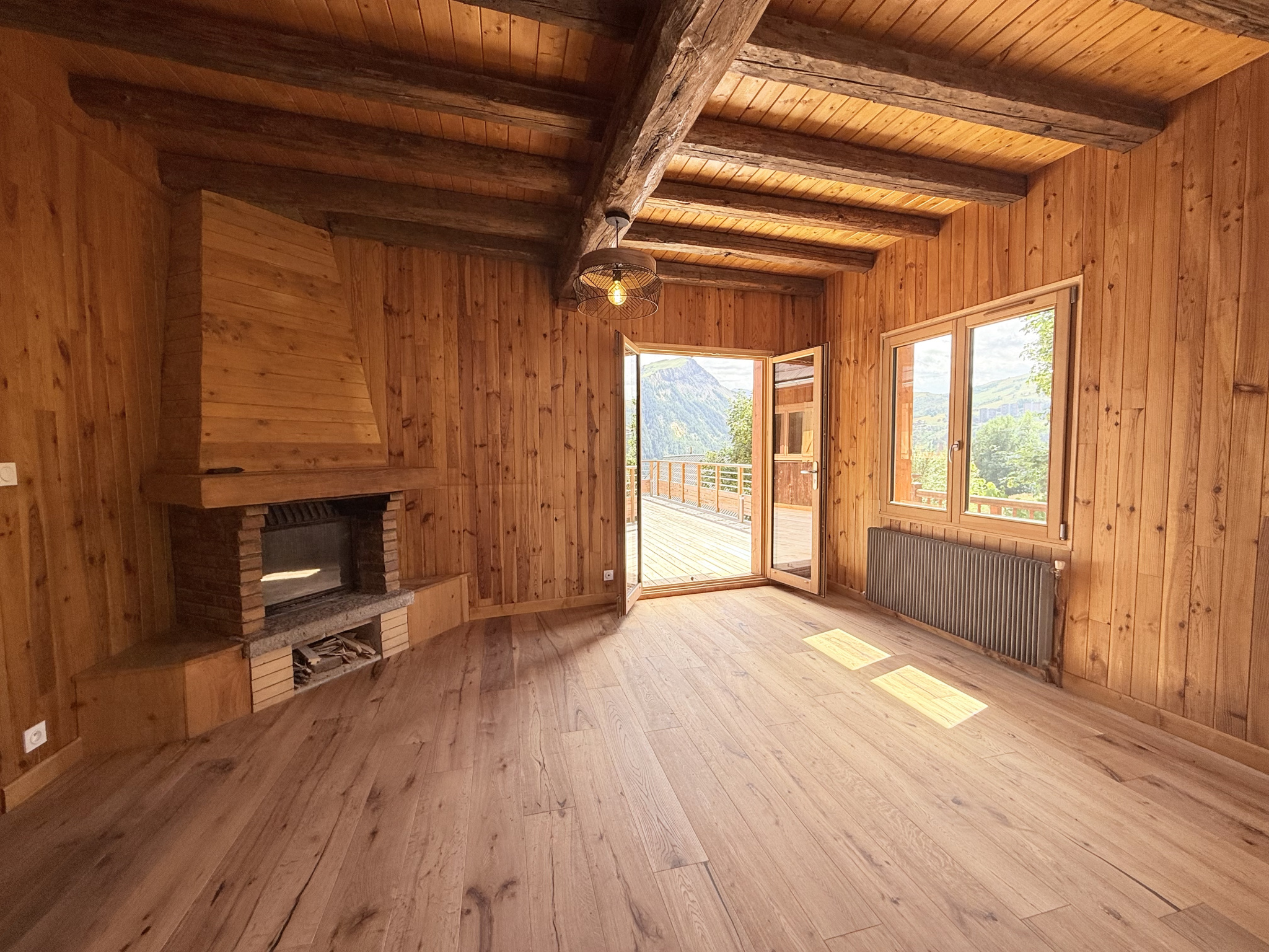 (73) LA TOUSSUIRE (La Rochette) - Superbe chalet rénové - Appartement indépendant - Vue - Sauna & Jacuzzi #1