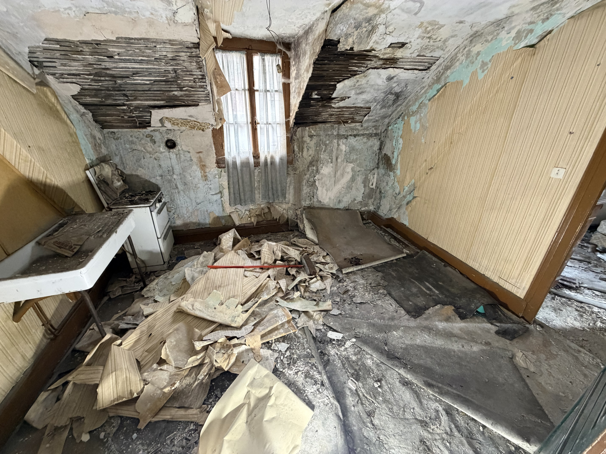 (73) MODANE - Bâtiment de caractère à réinventer, fort potentiel d’investissement #12
