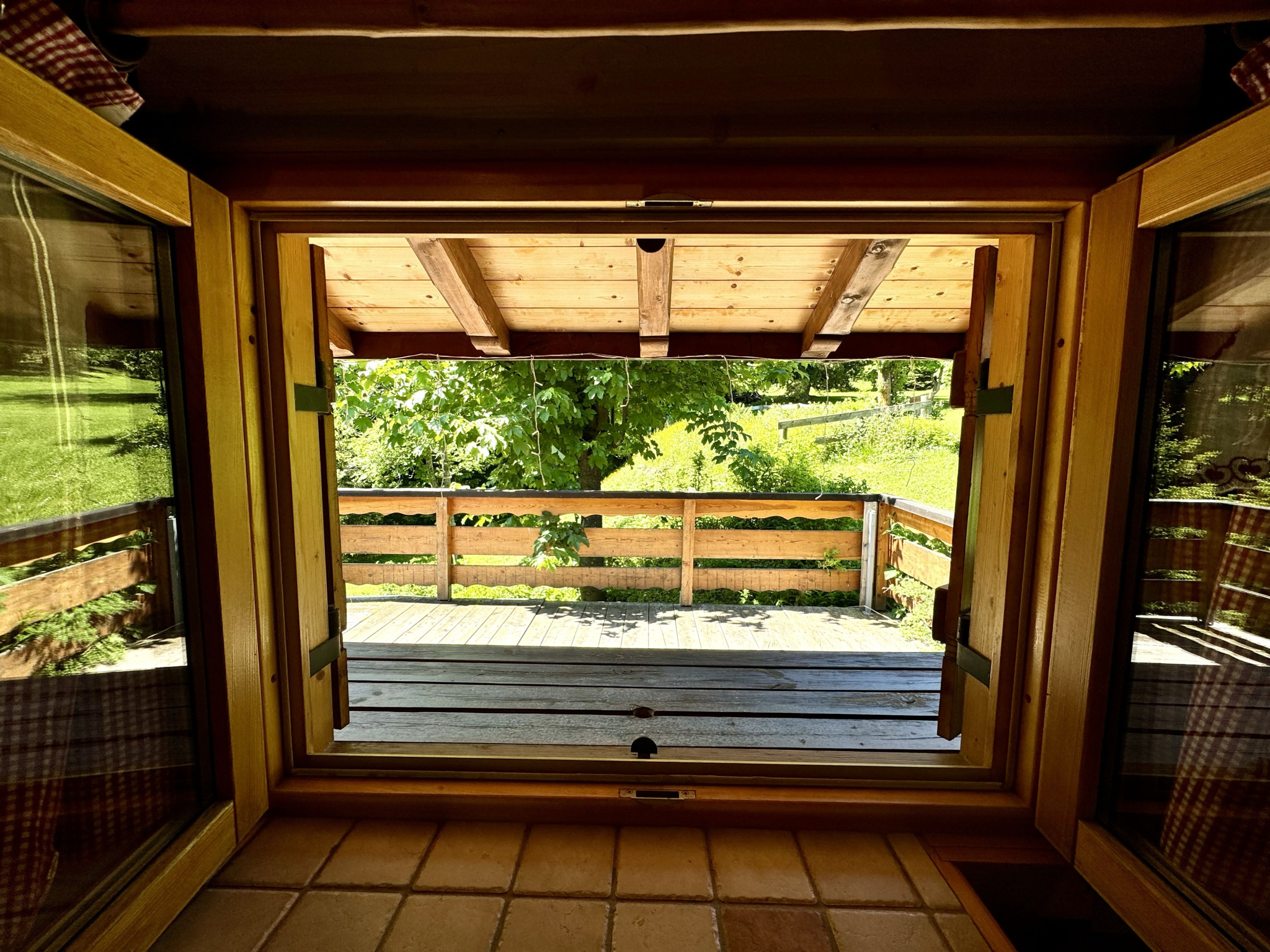 (73) LA TOUSSUIRE / DOMAINE DES SYBELLES / TRÈS JOLI CHALET / VUE DÉGAGÉE / BEL EXTERIEUR #8