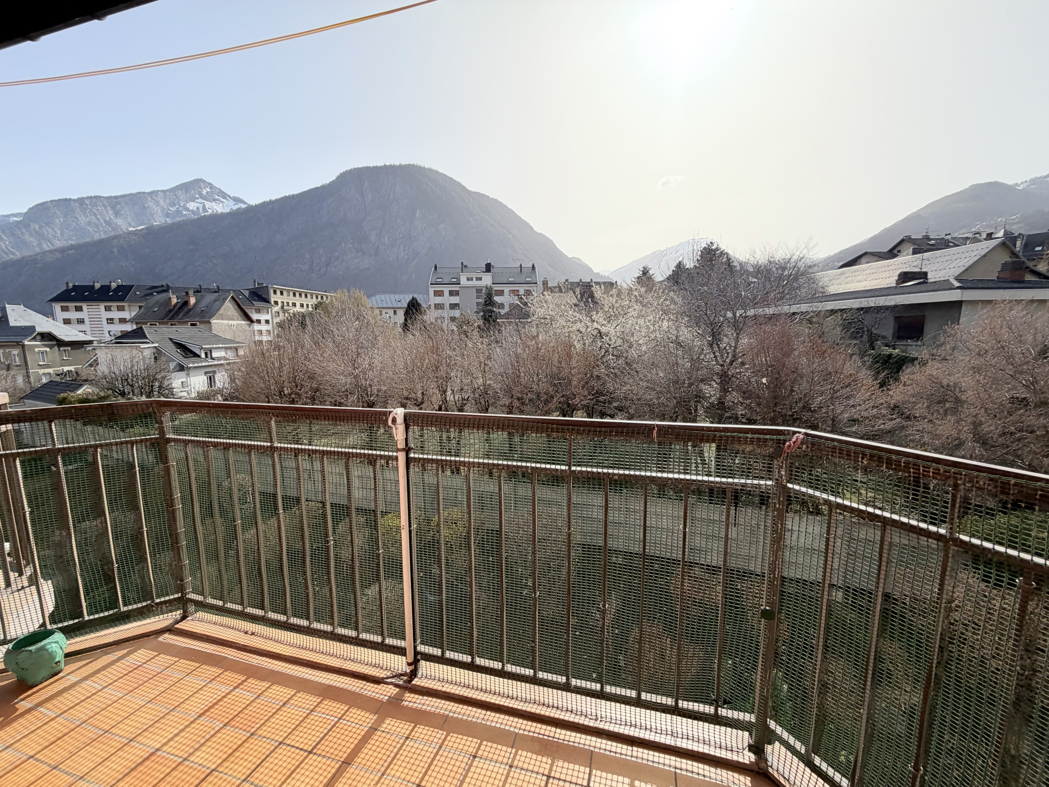 (73) SAINT-JEAN DE MAURIENNE - Appartement lumineux T3 (Possible T4) - Garage - Balcon - Cave & Ascenseur #2