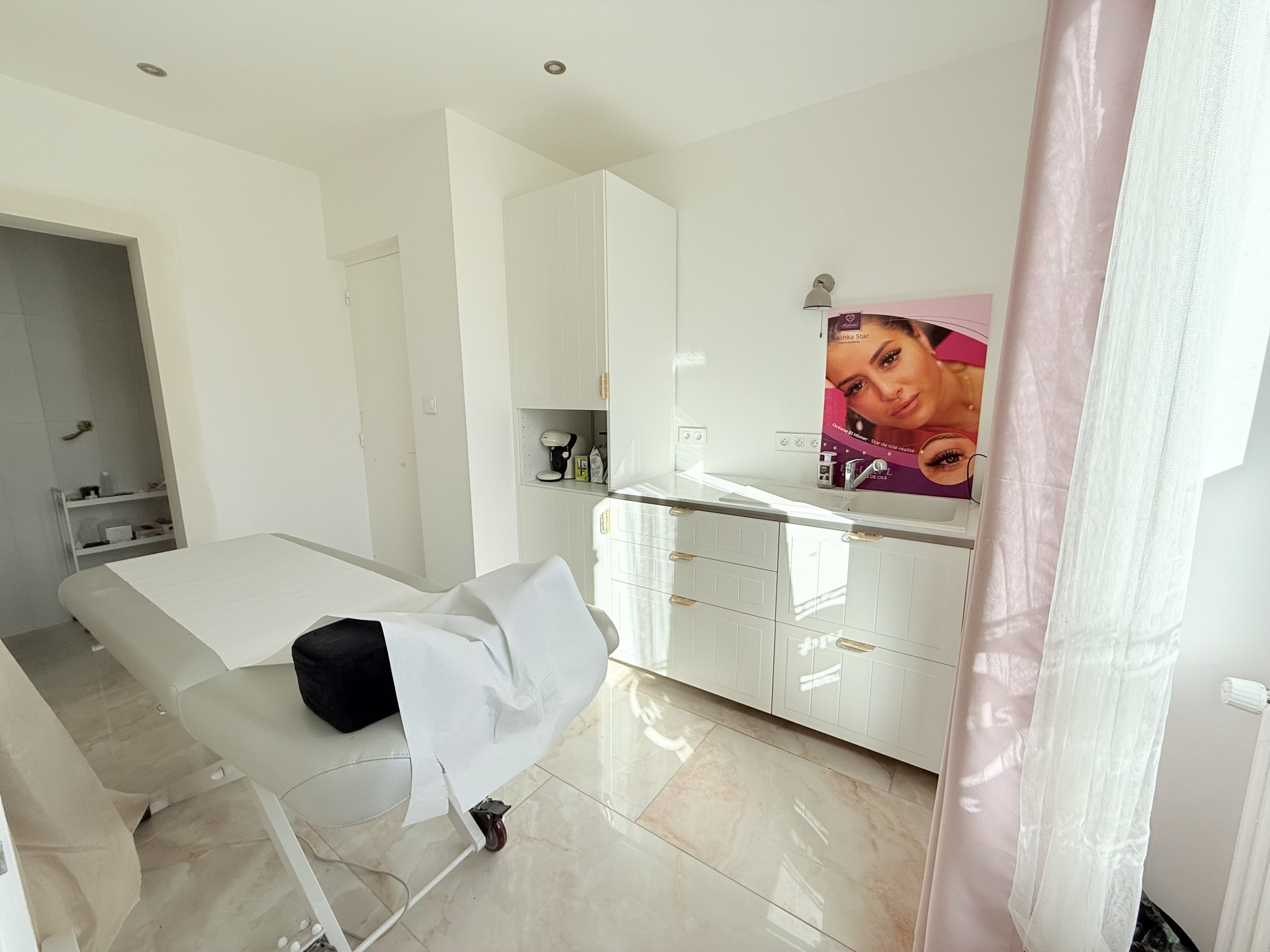 (73) SAINT-JEAN-DE-MAURIENNE - Rare Bâtiment centre - 2 T2 - Studio - Local commercial - Combles aménageables #10