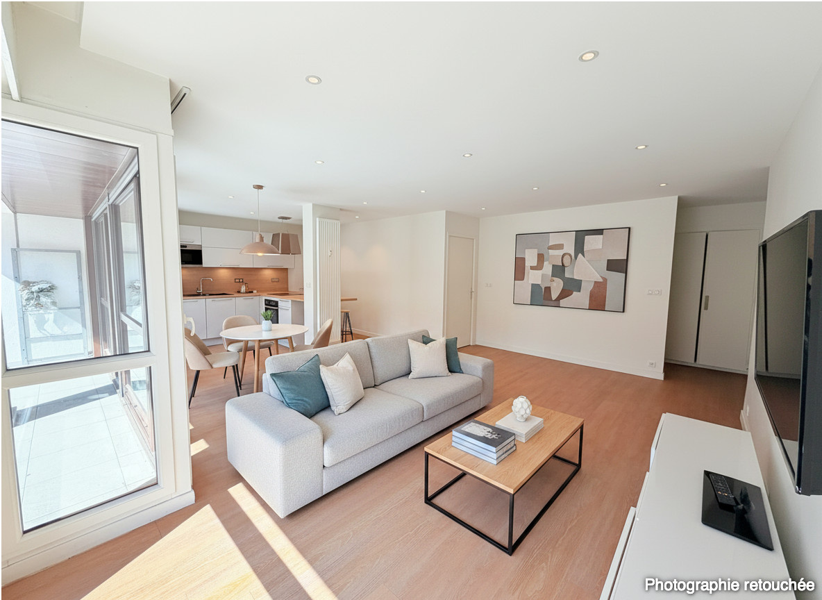 (73) SAINT-JEAN-DE-MAURIENNE - T4 rénové en 2020 - Grande terrasse - Garage - Place privée #2