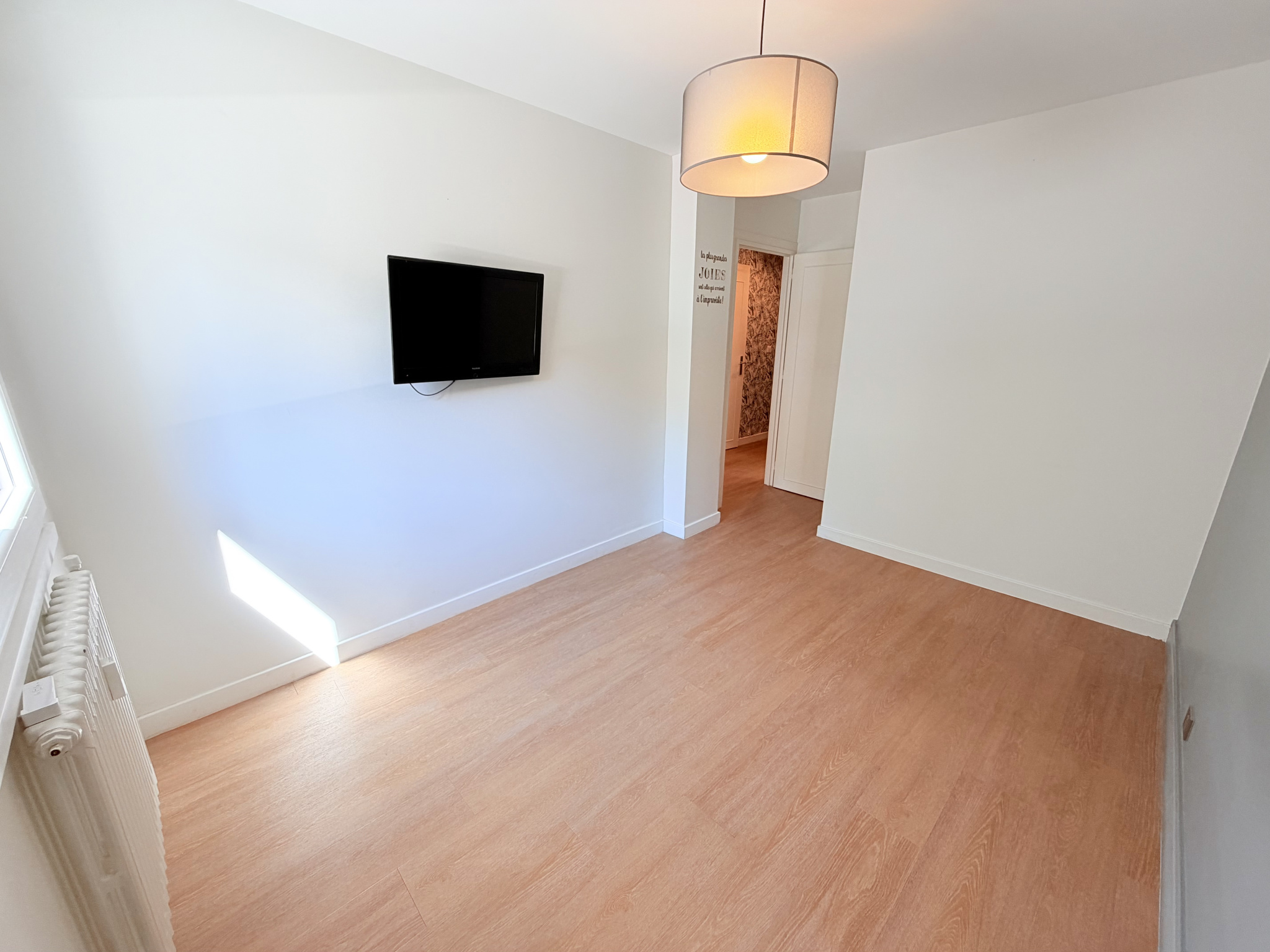 (73) SAINT-JEAN-DE-MAURIENNE - T4 rénové en 2020 - Grande terrasse - Garage - Place privée #18