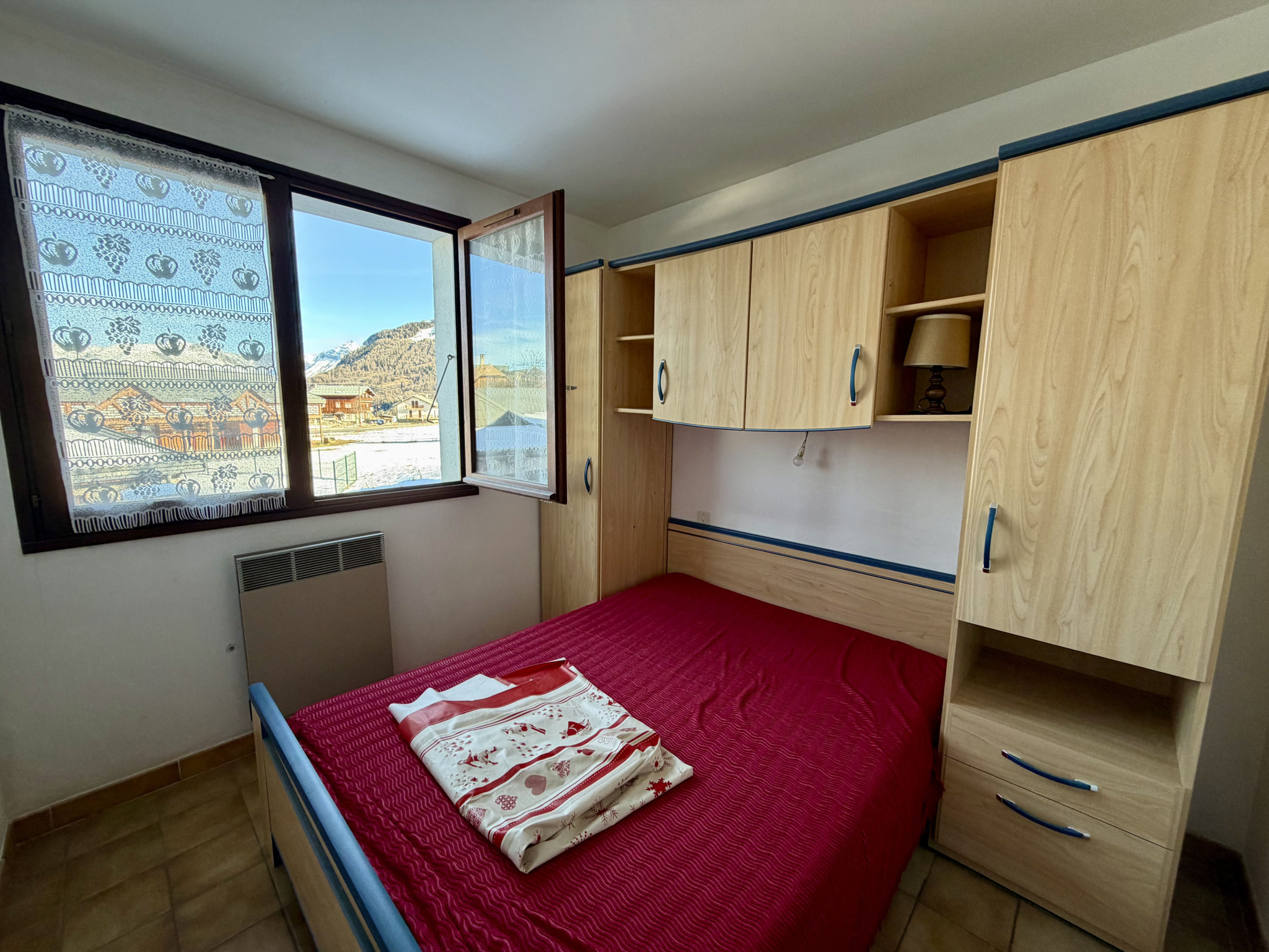 (73) ALBIEZ-MONTROND - T3 43m2 - Balcon 9m2 - Centre village - Petite copropriété #9