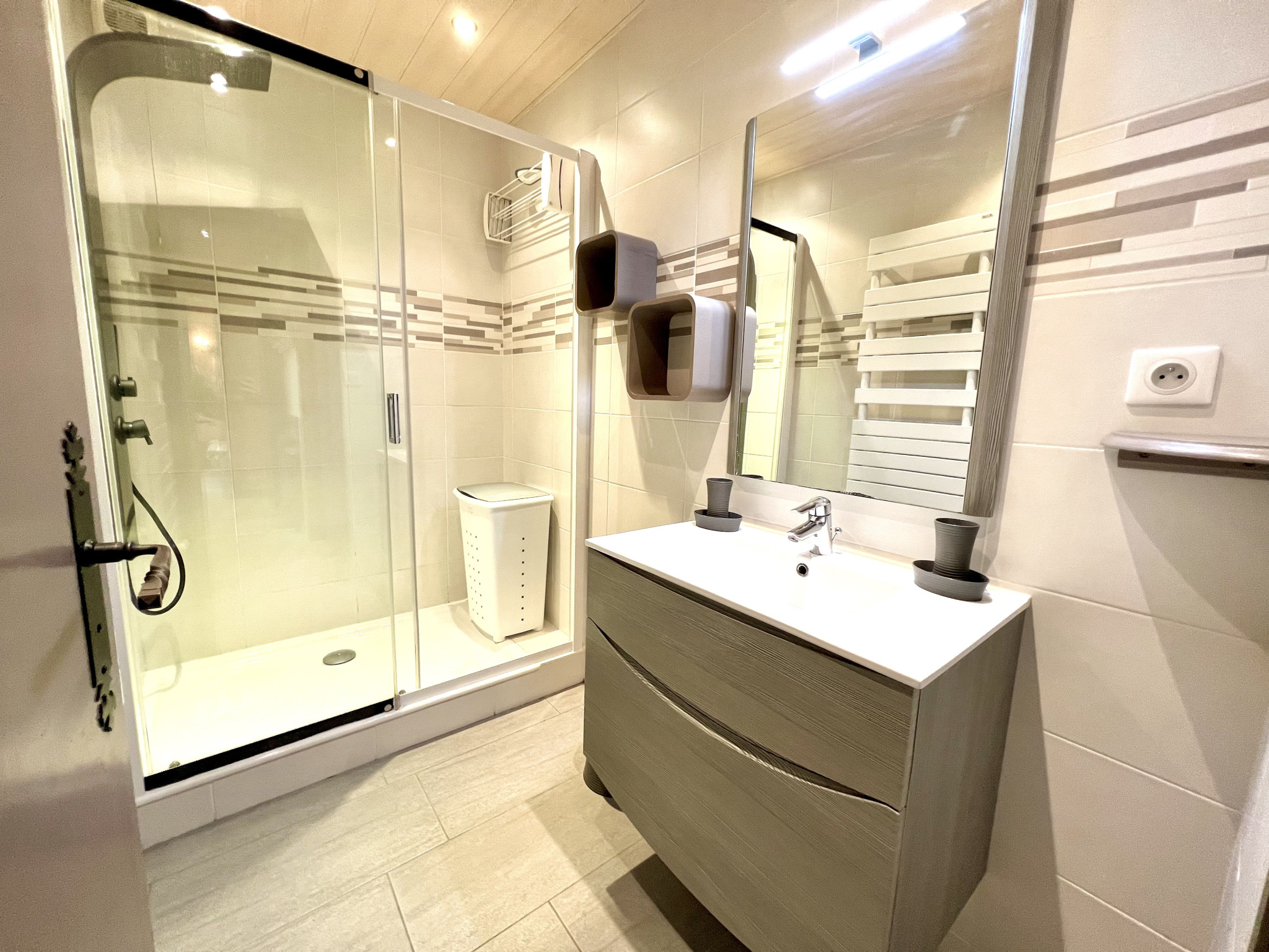 (73) LA TOUSSUIRE - T2 avec jardin privatif - Parking - Petite copropriété #2