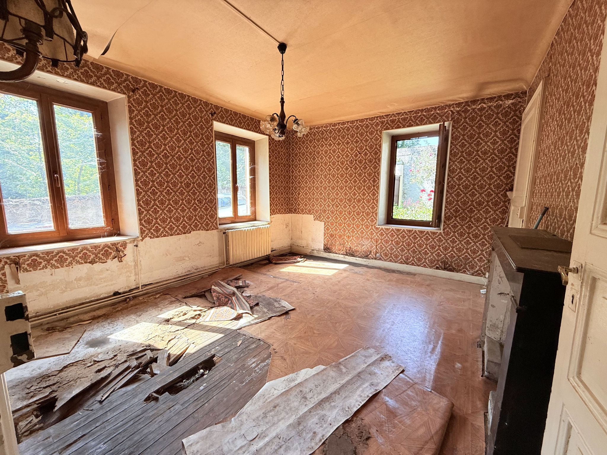 (73) SAINT-JEAN-DE-MAURIENNE - Maison avec grand potentiel  - Jardin - Secteur recherché #12