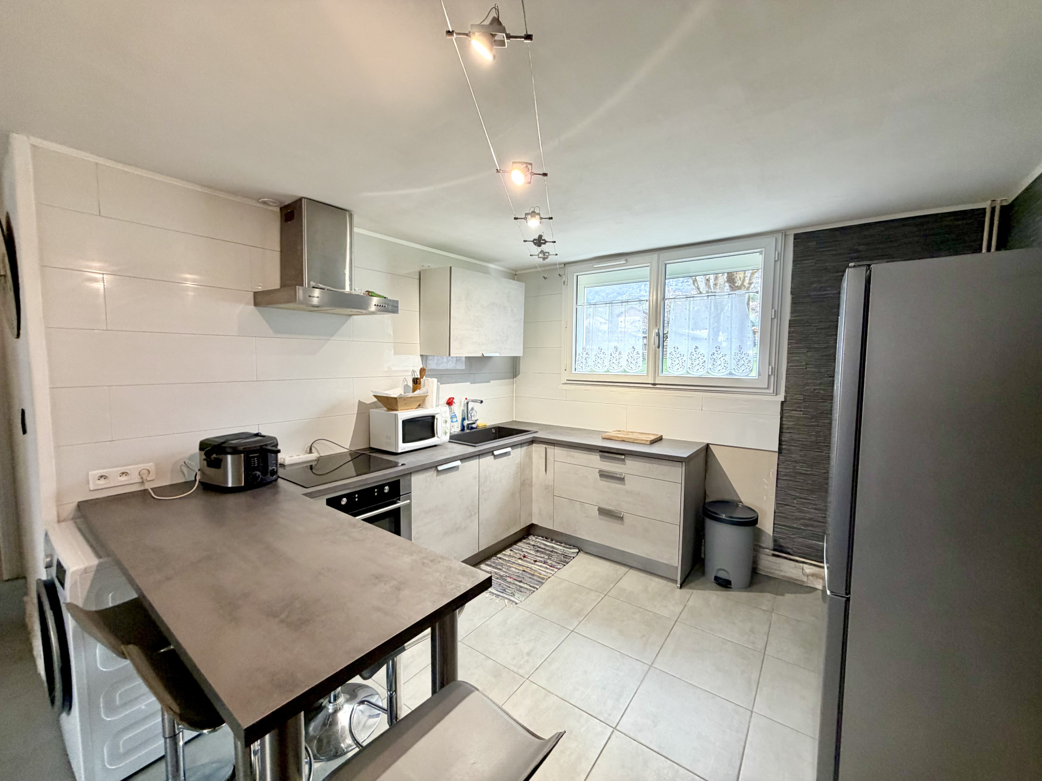 (73) SAINT-JEAN DE MAURIENNE - Sublime appartement T3 - Secteur Clapeys - Parking & Cave #5