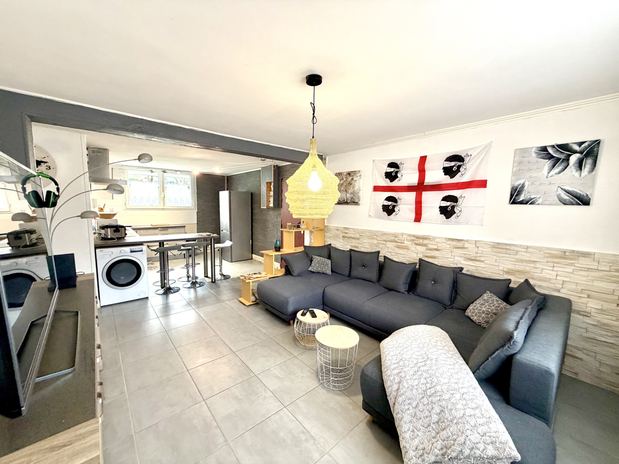(73) SAINT-JEAN DE MAURIENNE - Sublime appartement T3 - Secteur Clapeys - Parking & Cave #1