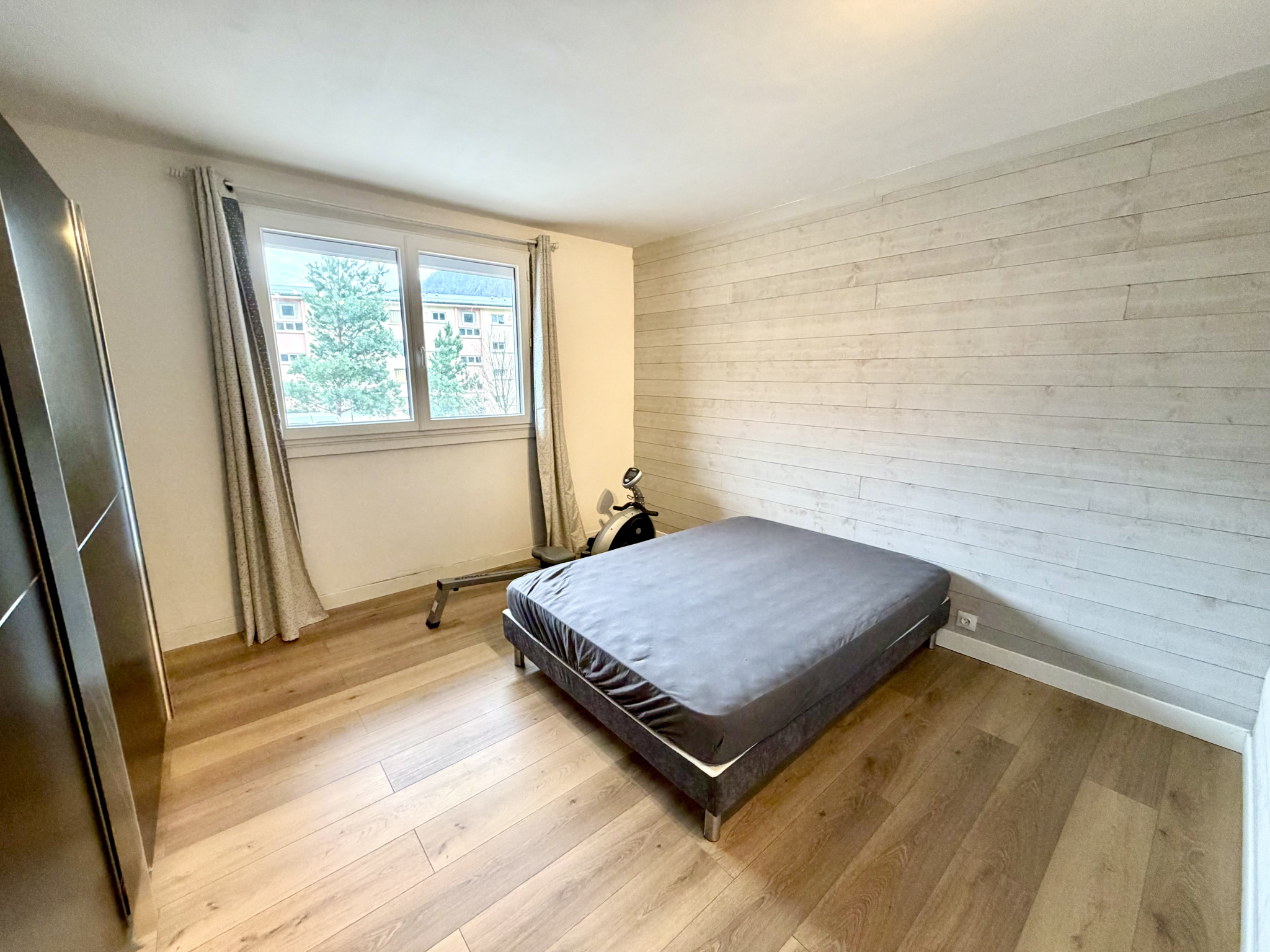(73) SAINT-JEAN DE MAURIENNE - Sublime appartement T3 - Secteur Clapeys - Parking & Cave #3