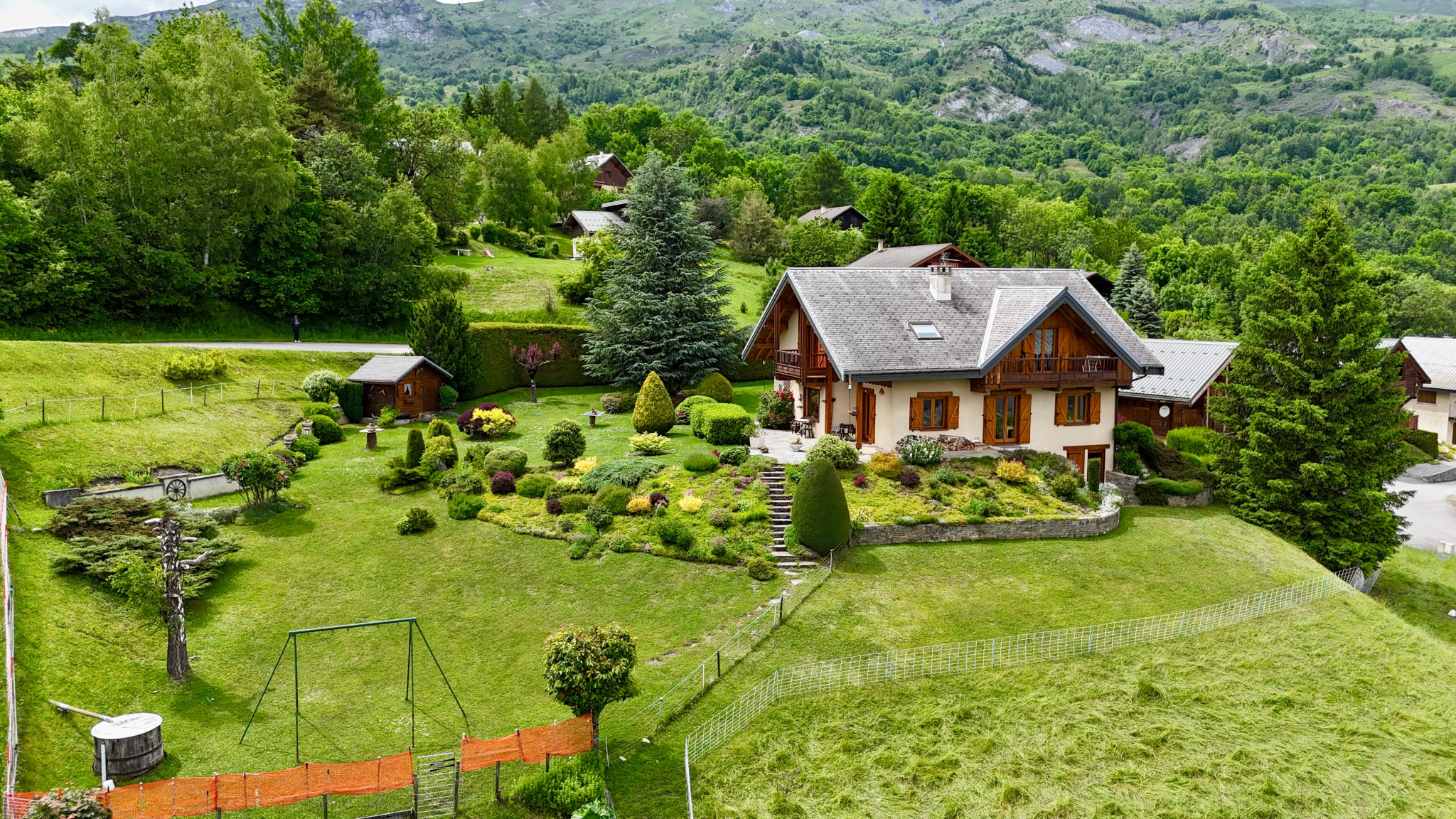 (73) SAINT-PANCRACE/ LES BOTTIÈRES   Maison familiale de charme   Jardin d’exception   Vue panoramique #44