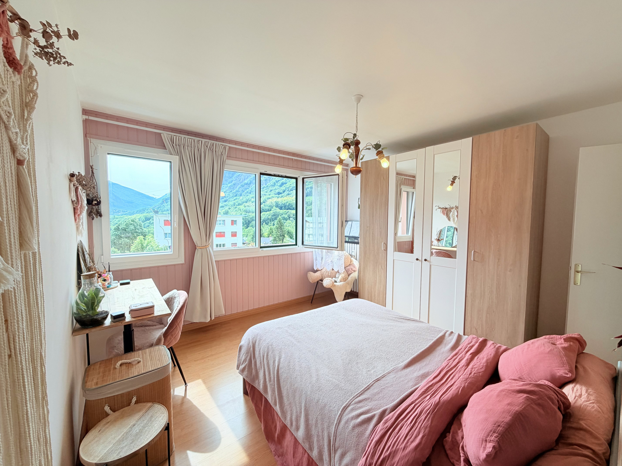 (73) Saint-Jean-de-Maurienne - Appartement T3 lumineux - Vue montagnes - 2 chambres - Garage et Cave - Balcon #10