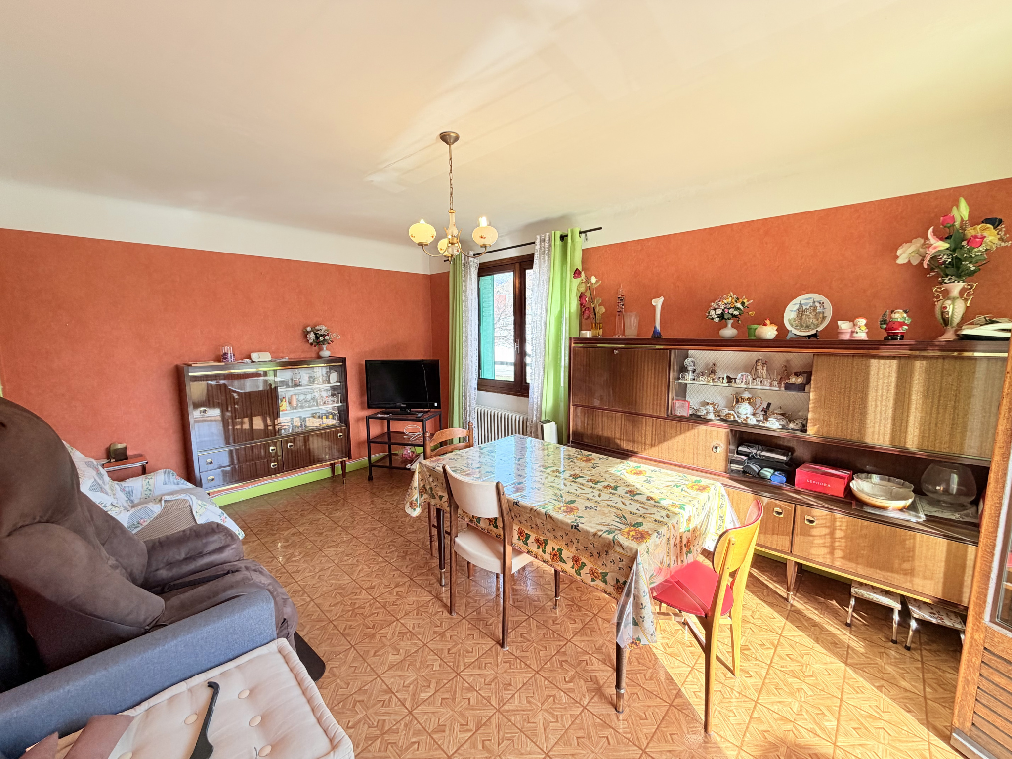 (73) SAINT-JEAN DE MAURIENNE - Maison fort potentiel - Emplacement stratégique #12