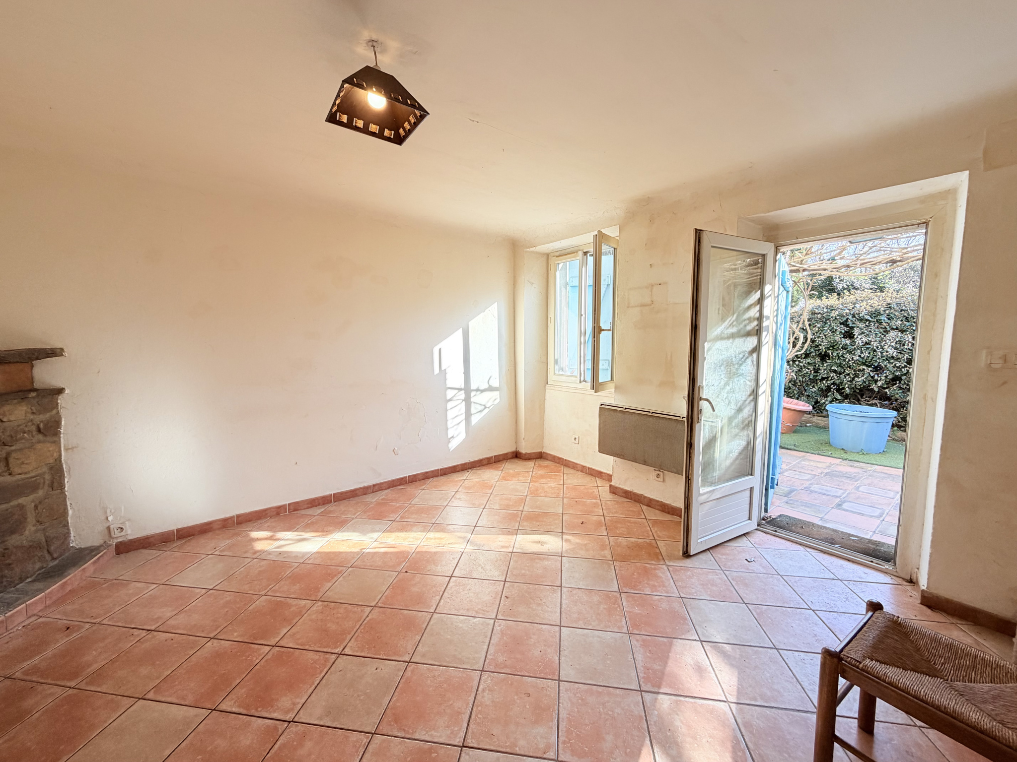 (83) GRIMAUD - Golfe de Saint-Tropez / Maison en pierre - Environnement préservé #2