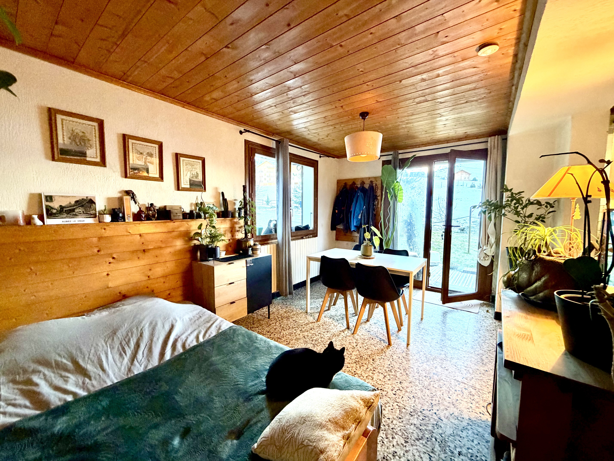 (73) ALBIEZ-MONTROND - T2 - Rez-de-jardin - Terrasse & jardin - Petit copropriété - Entrée individuelle #2