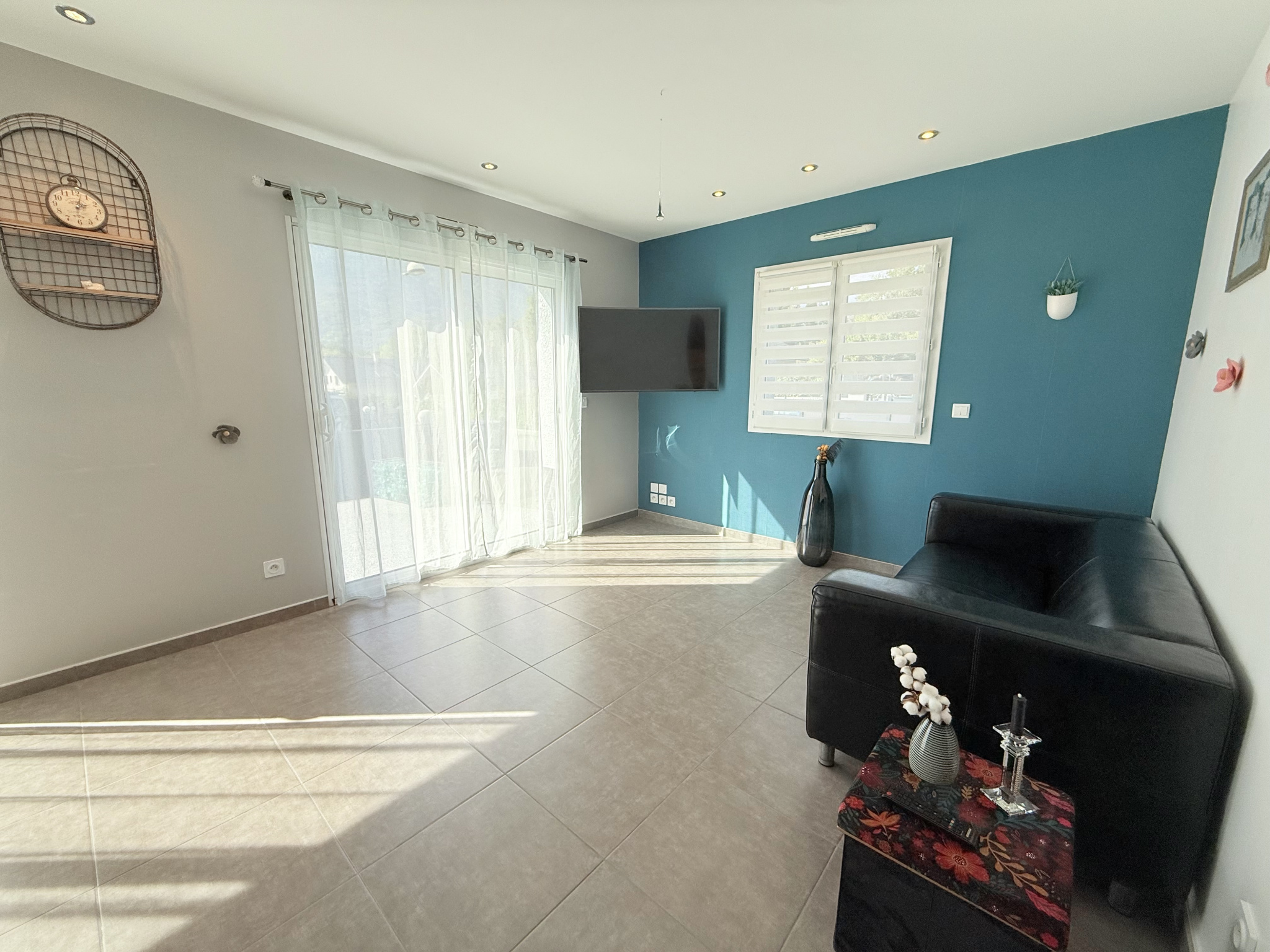 (73) LA CHAMBRE - SUBLIME MAISON 2016 - Bel extérieur & Garage #13